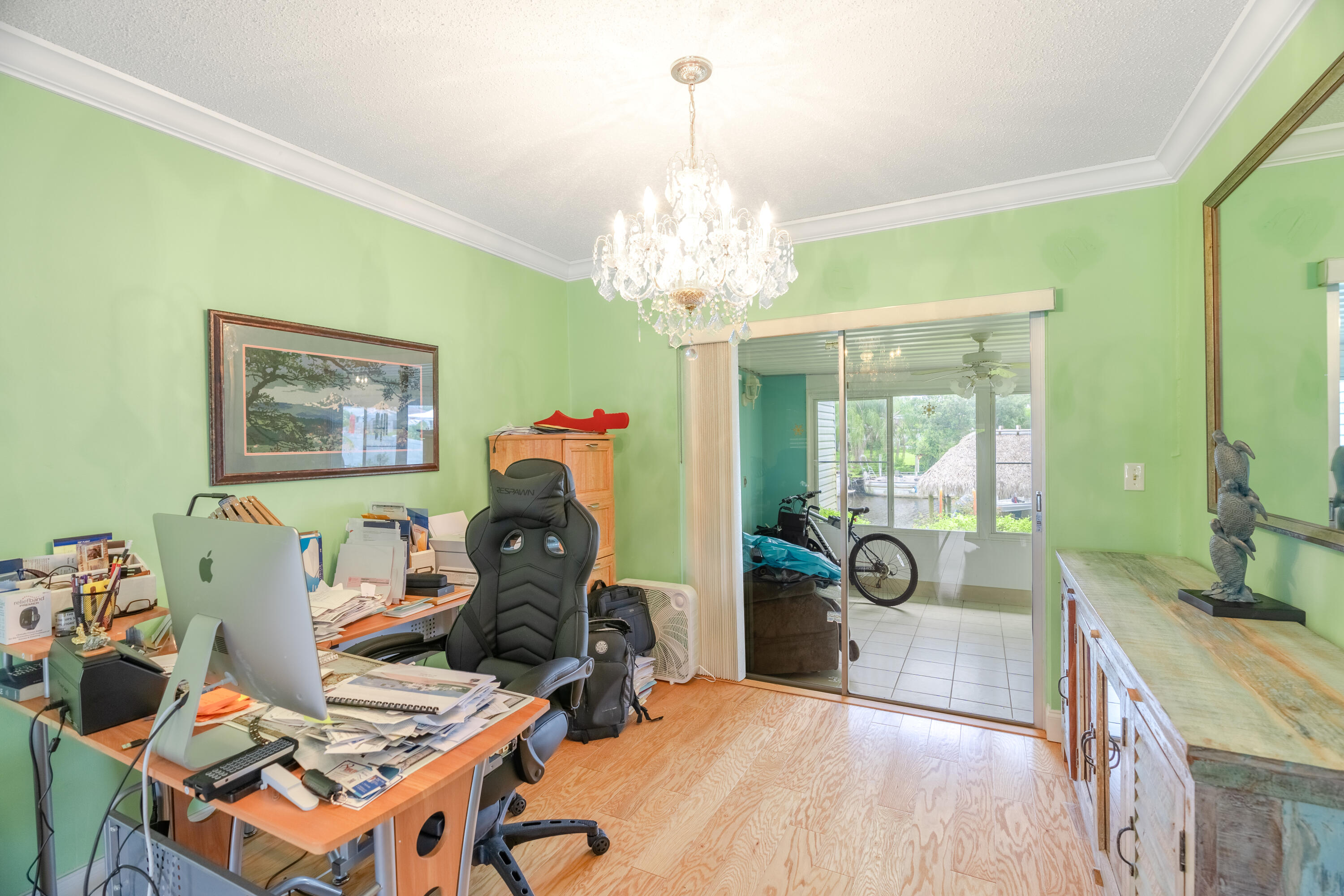 727 SE Calmoso Drive