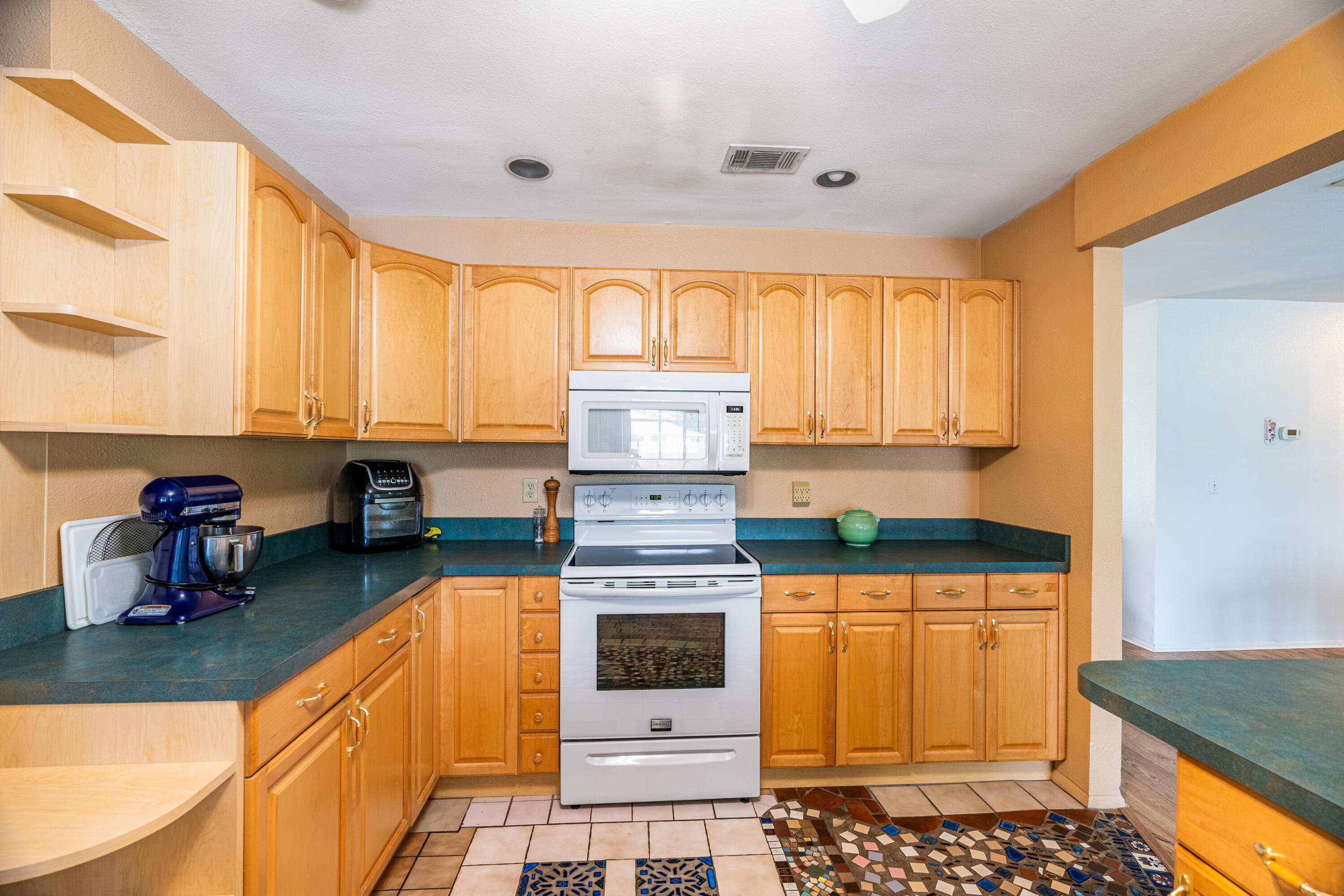 150 NE Lima Court