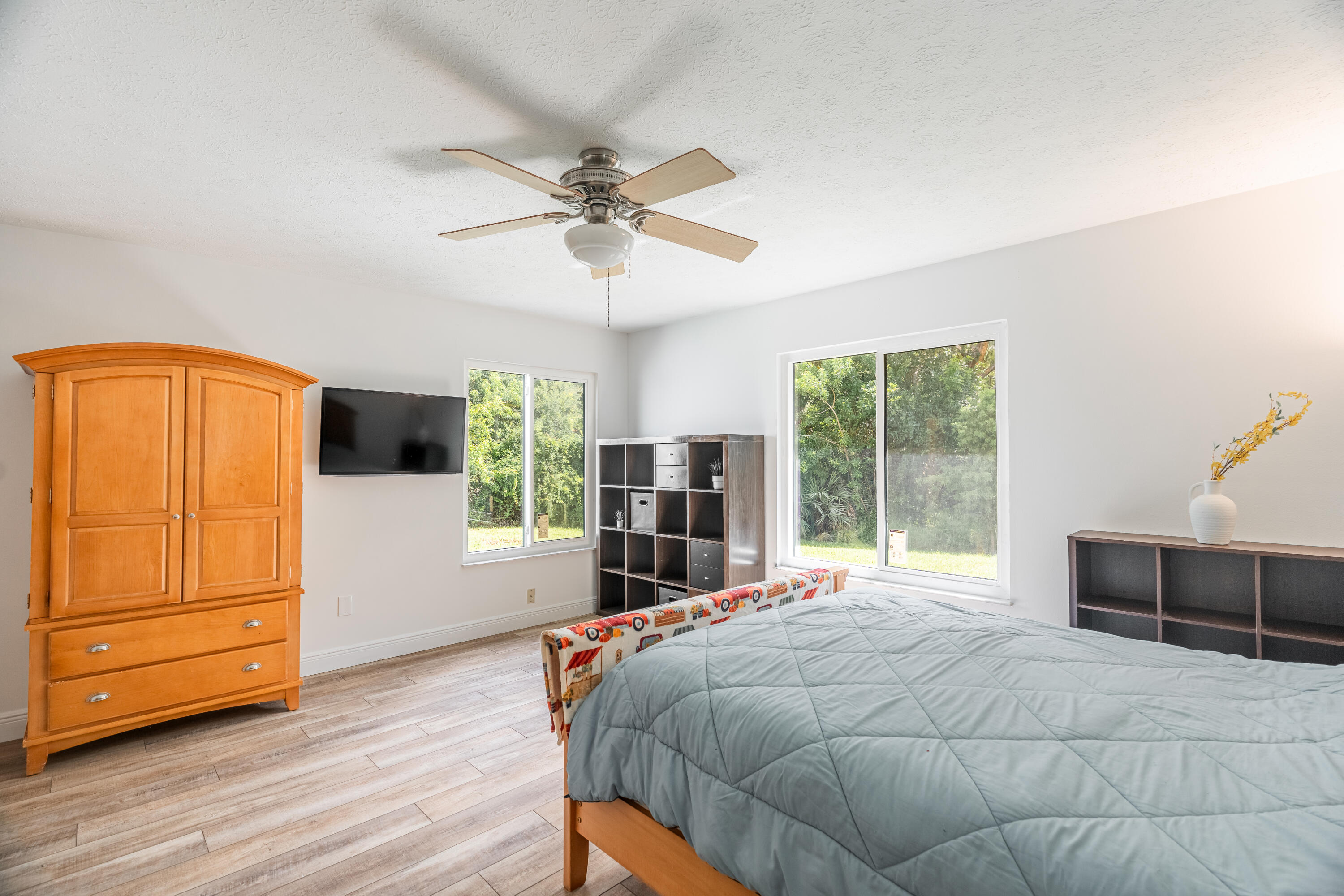 835 NE Stokes Terrace