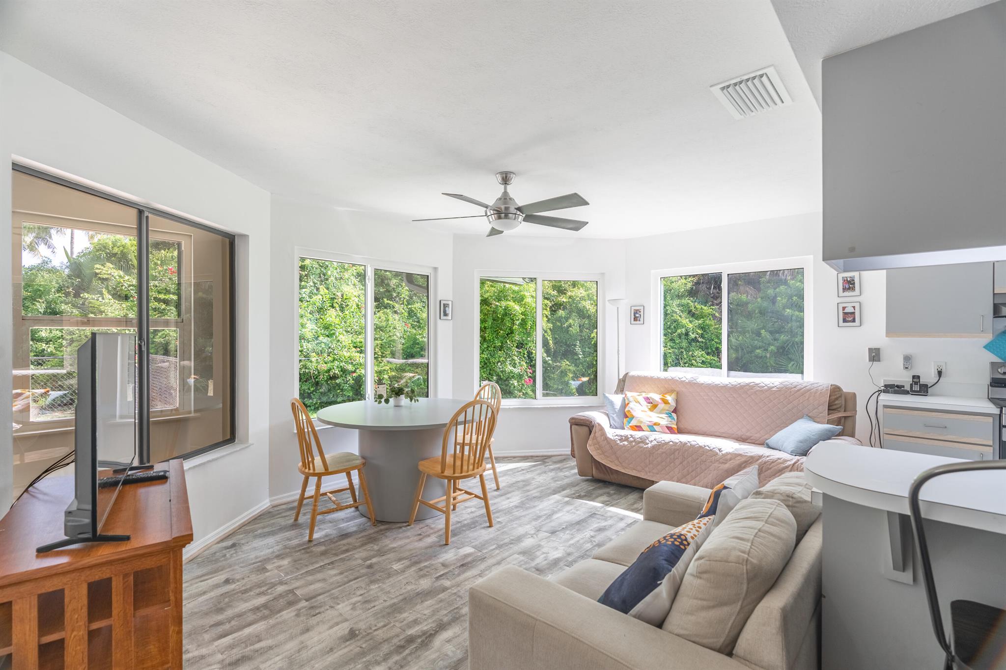 835 NE Stokes Terrace