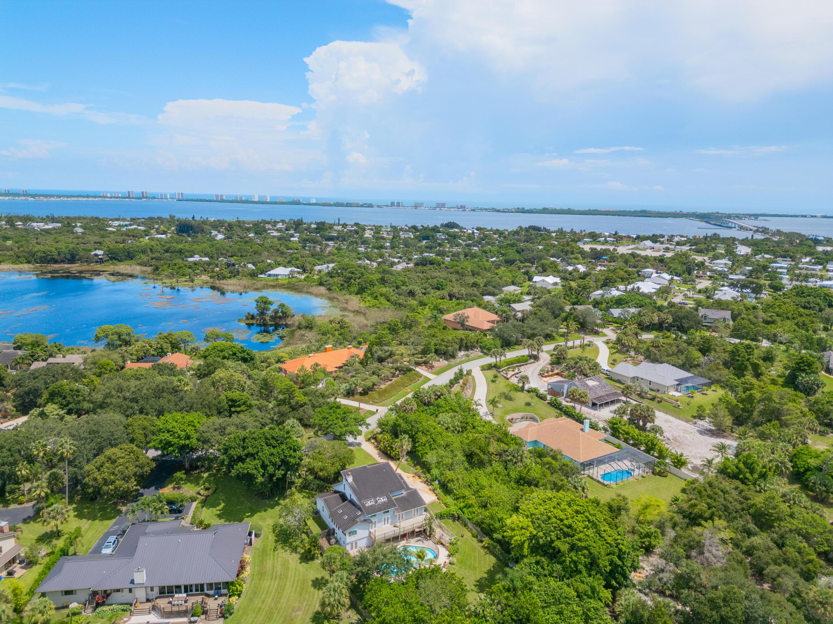 835 NE Stokes Terrace