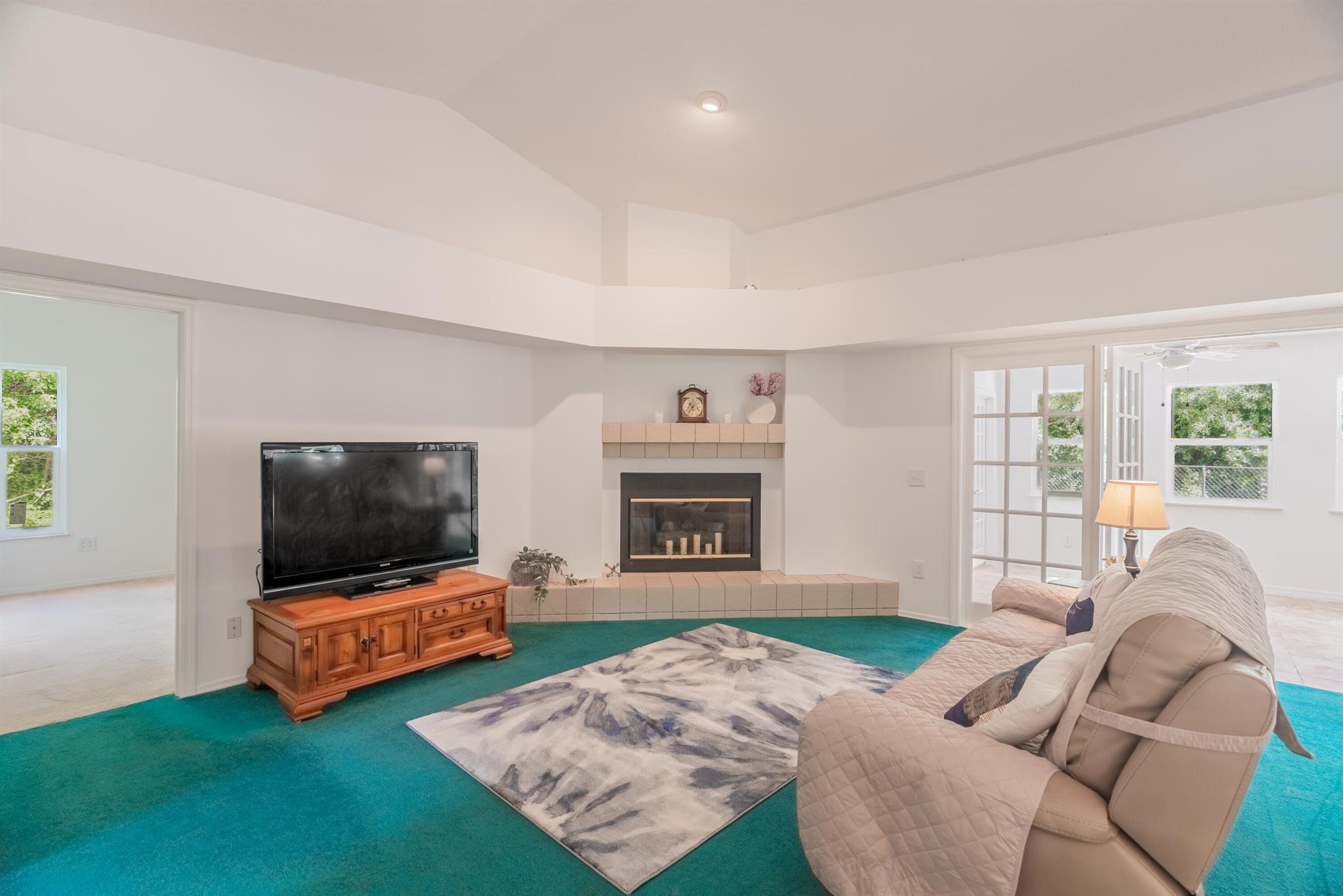 835 NE Stokes Terrace