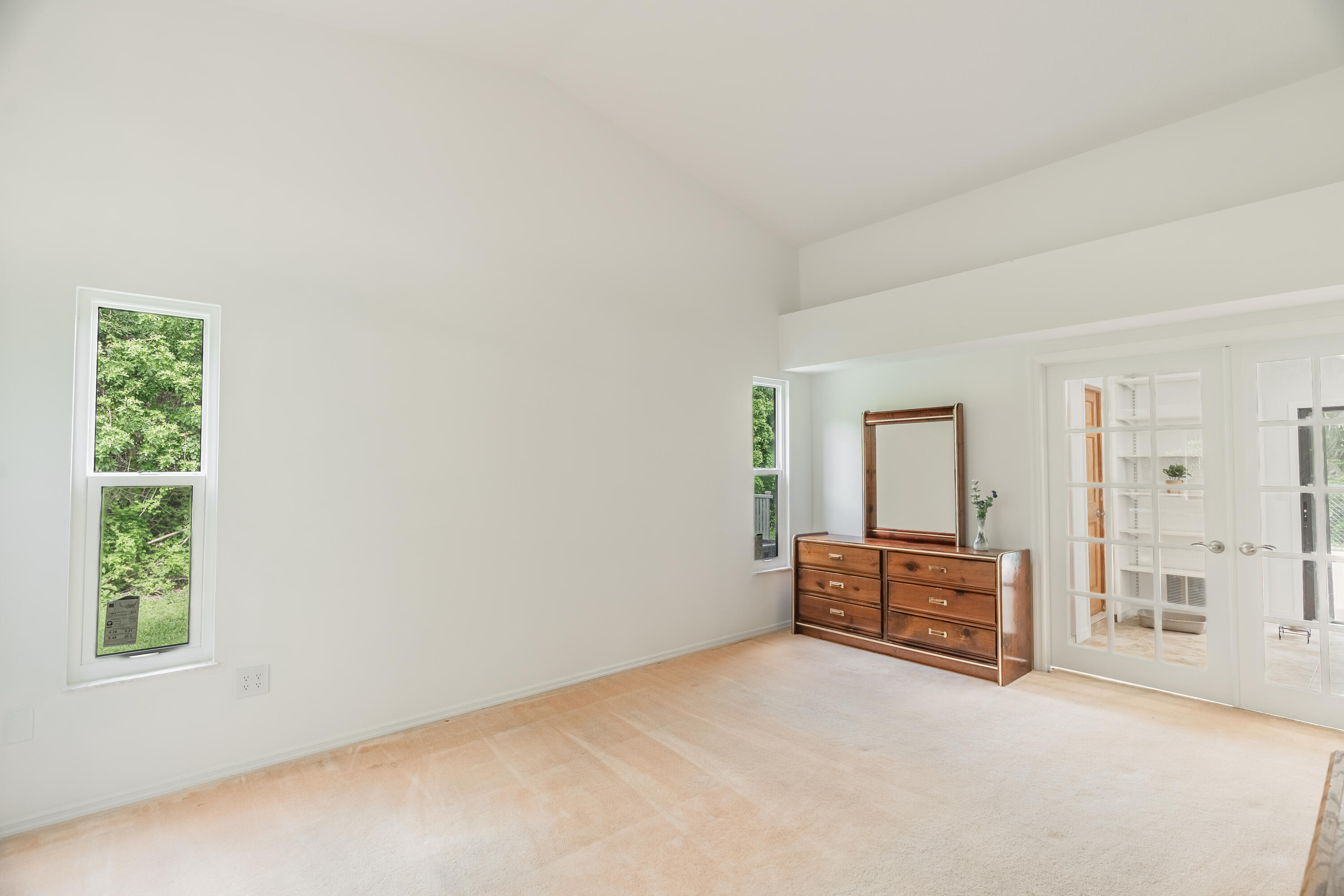 835 NE Stokes Terrace