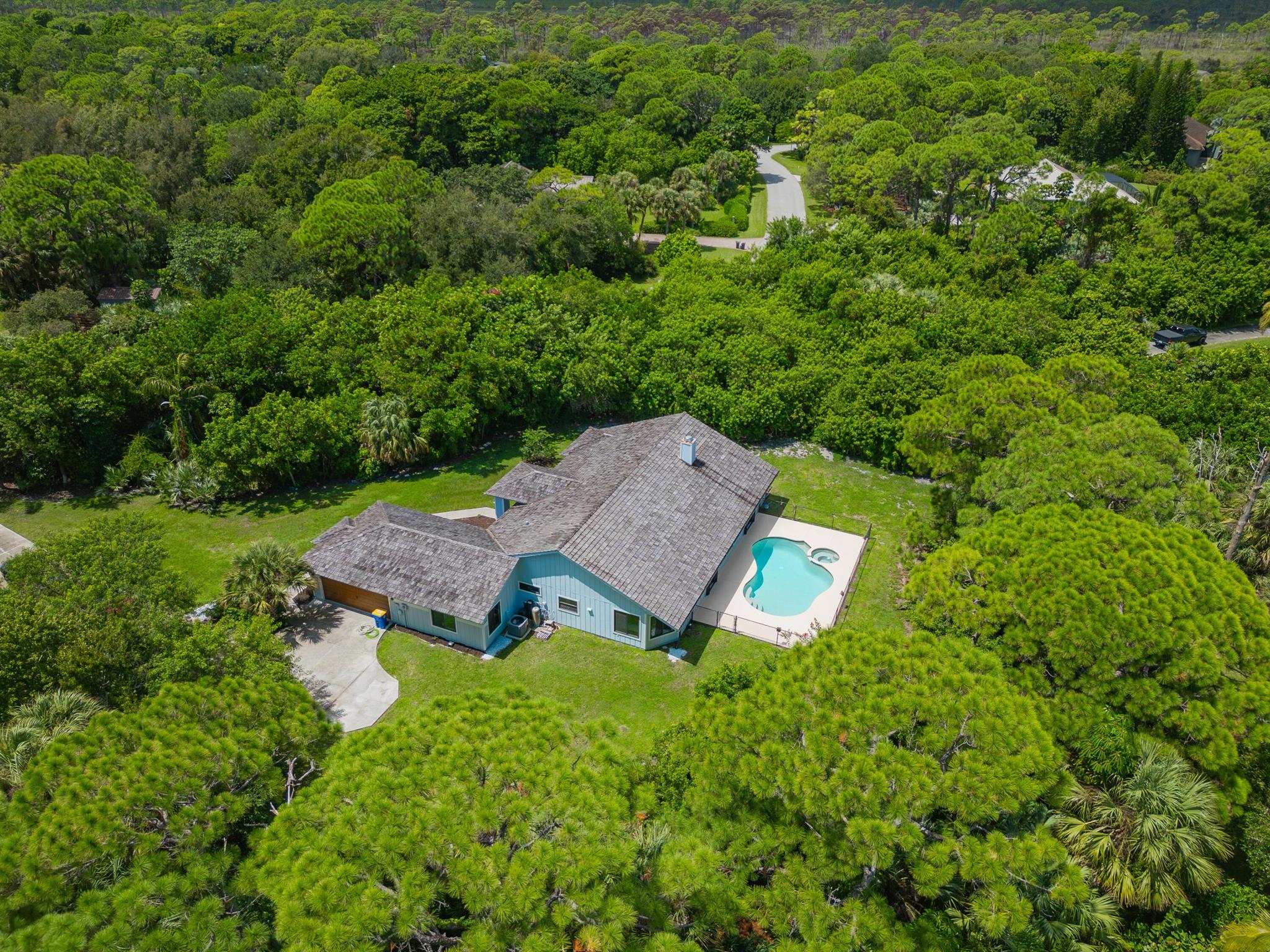 835 NE Stokes Terrace