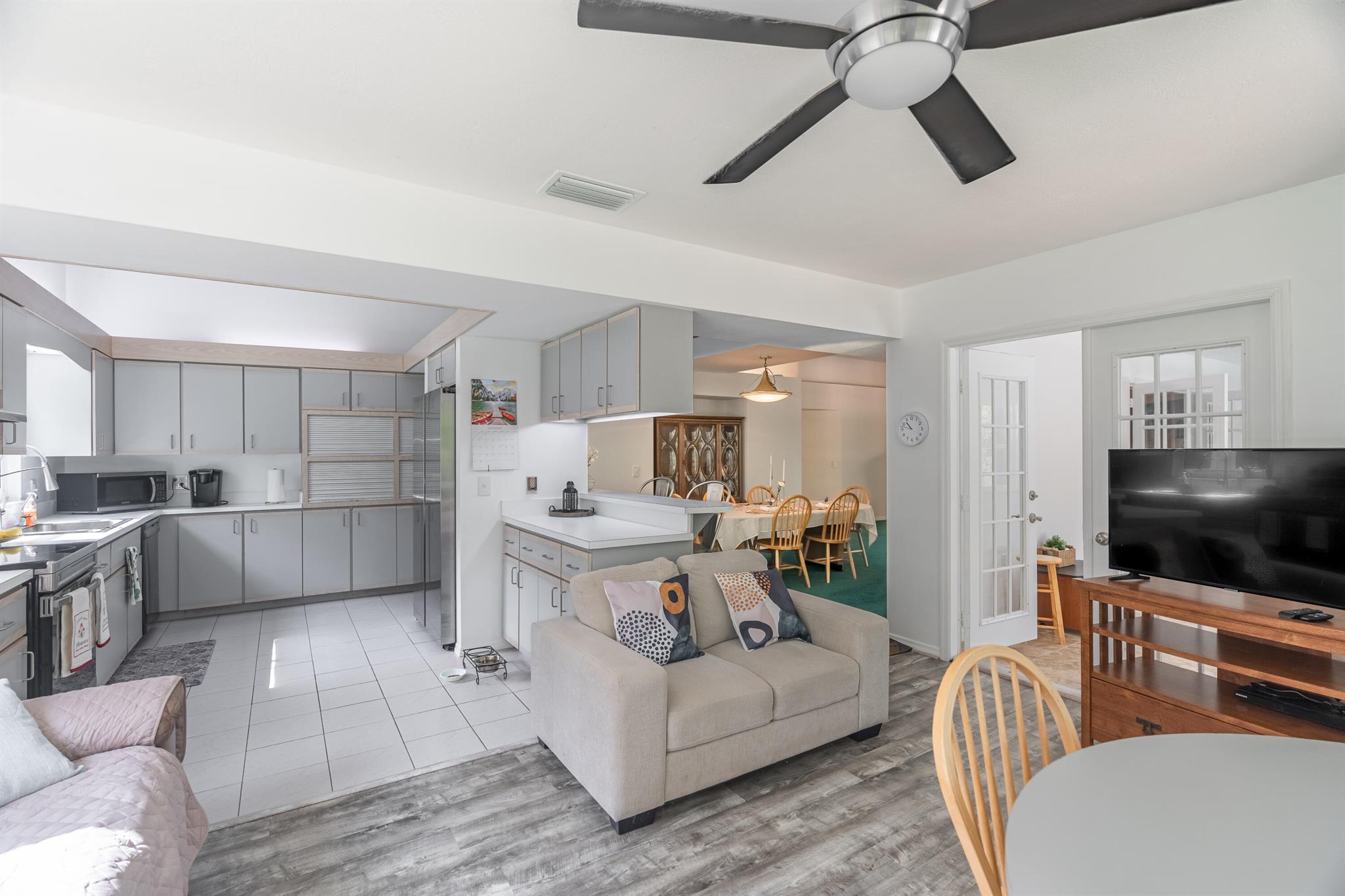 835 NE Stokes Terrace