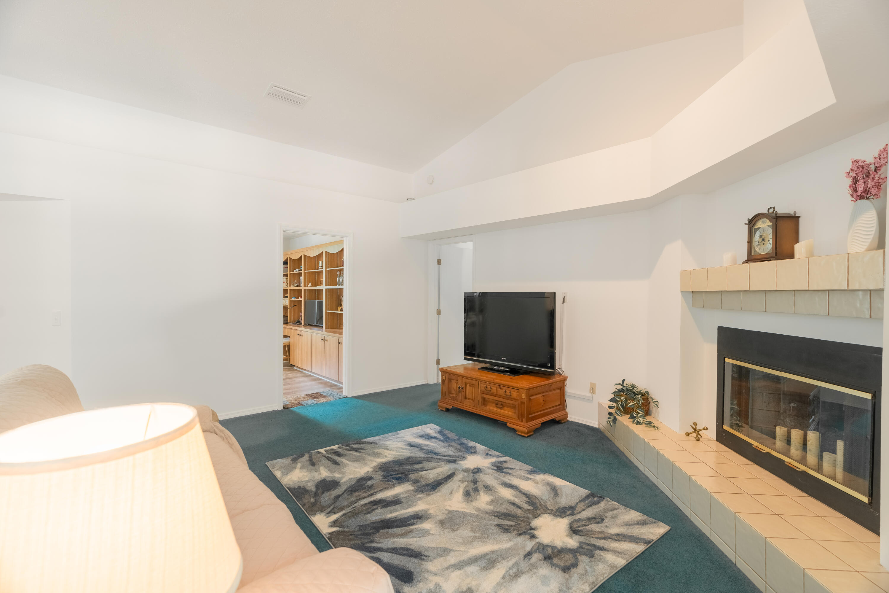 835 NE Stokes Terrace