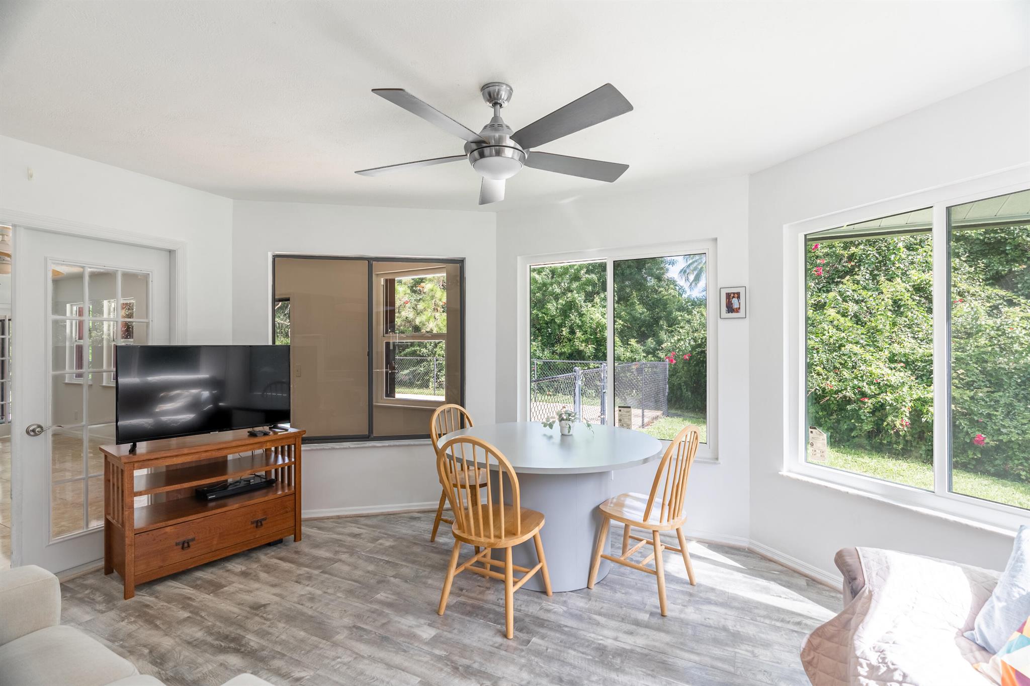 835 NE Stokes Terrace