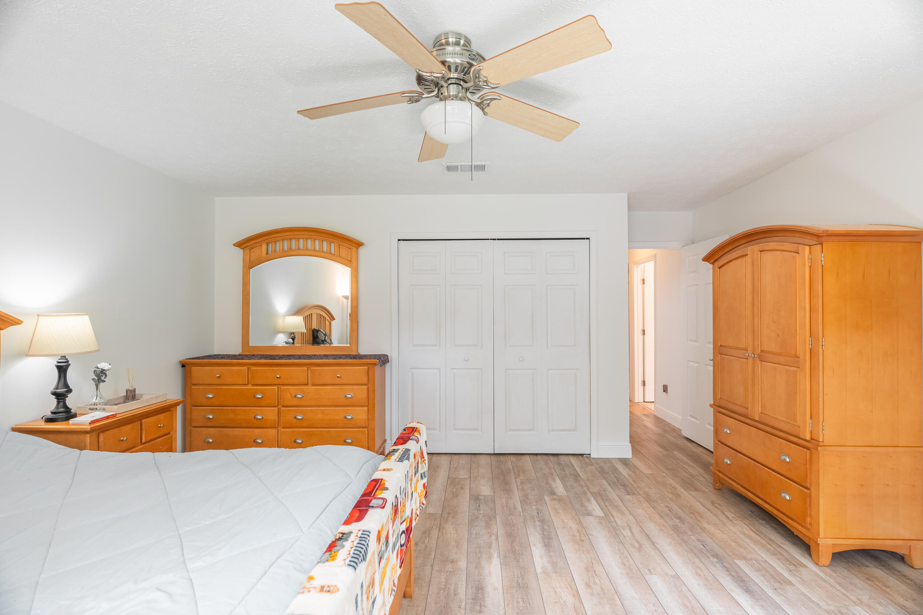 835 NE Stokes Terrace