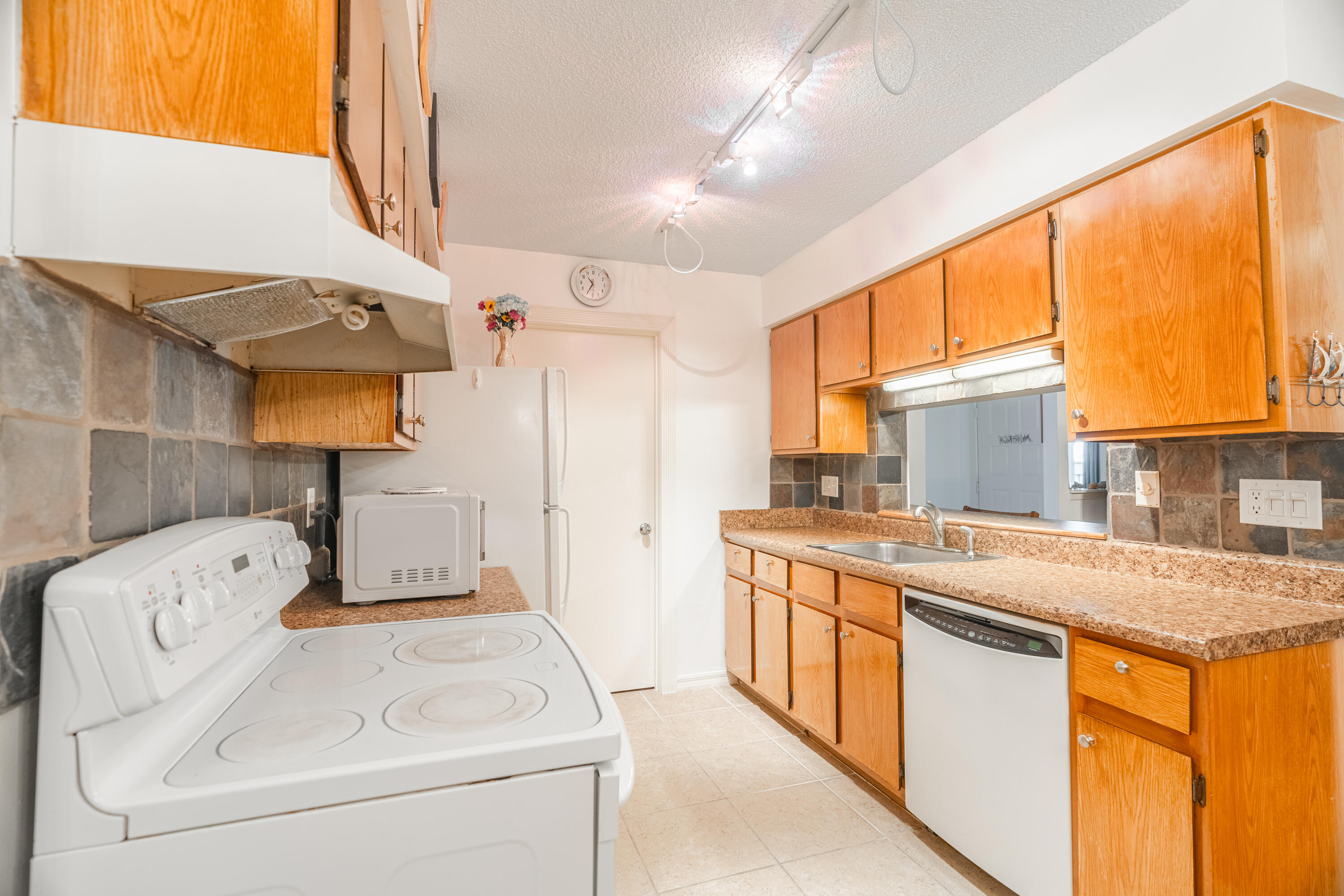 4054 NW Cinnamon Tree Circle