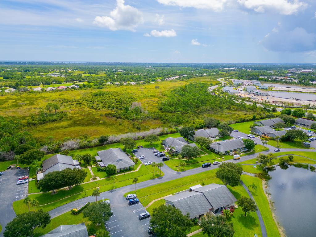 4054 NW Cinnamon Tree Circle