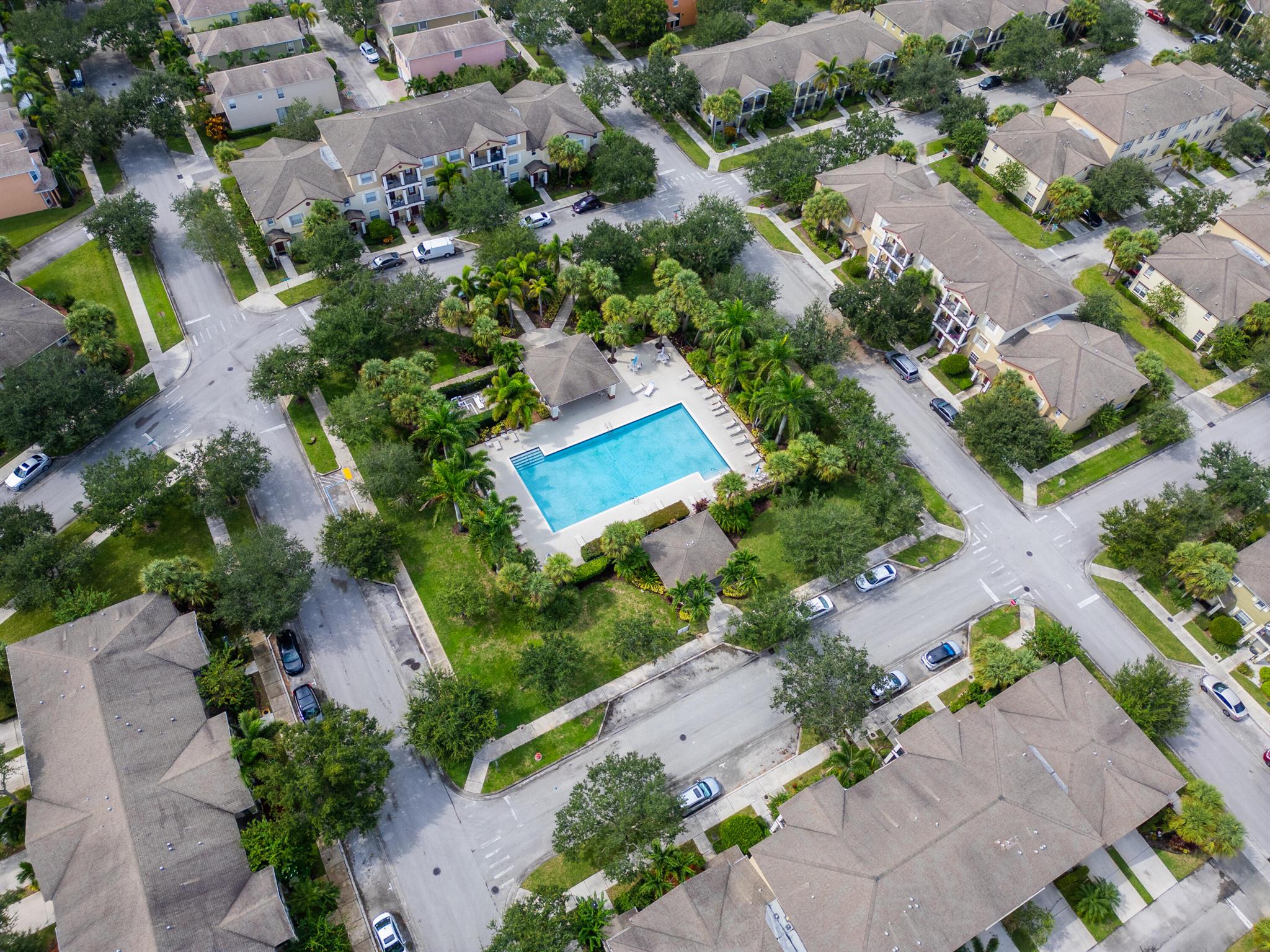 2147 SE Bell Isle Drive