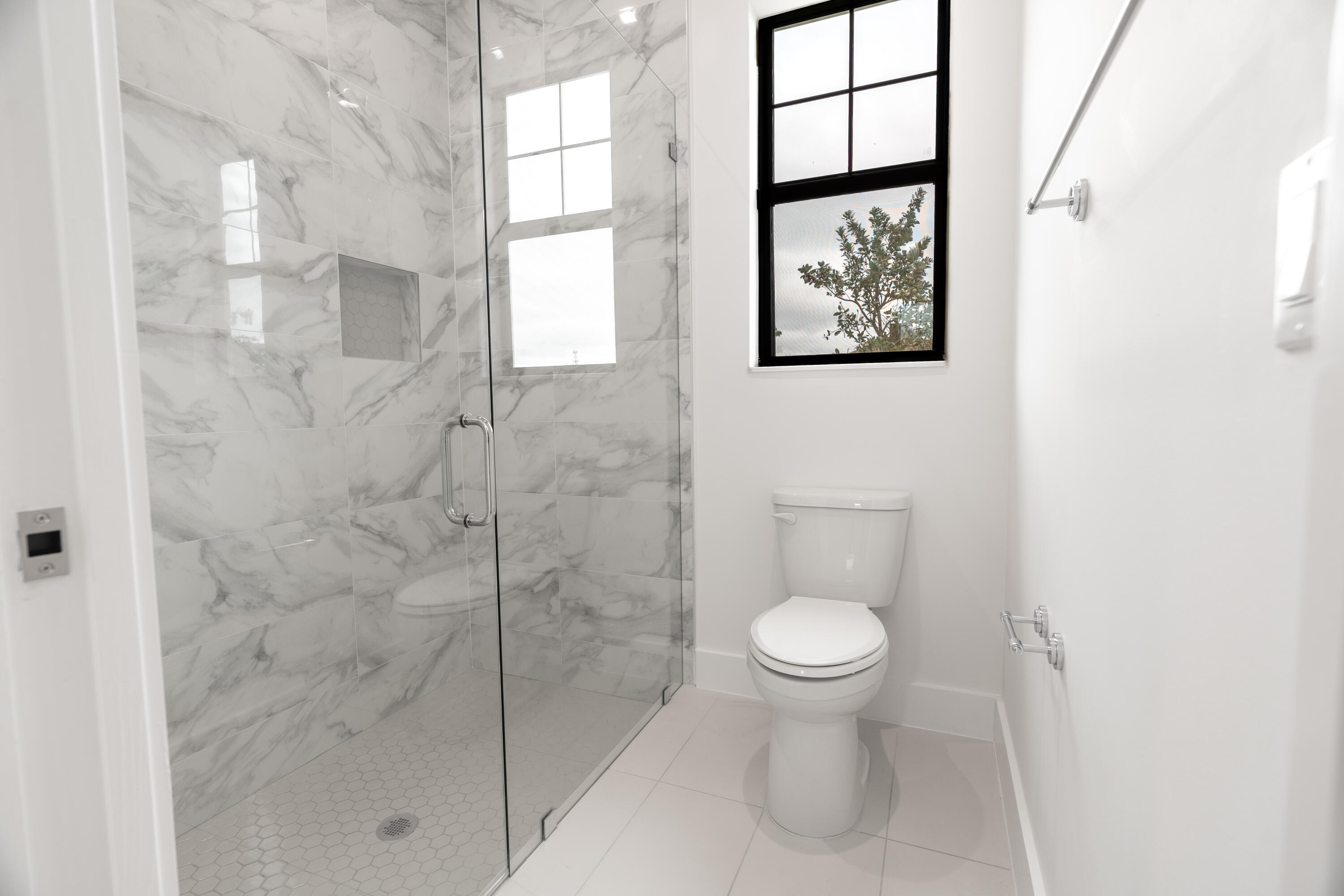 138 SE Via Lago Garda