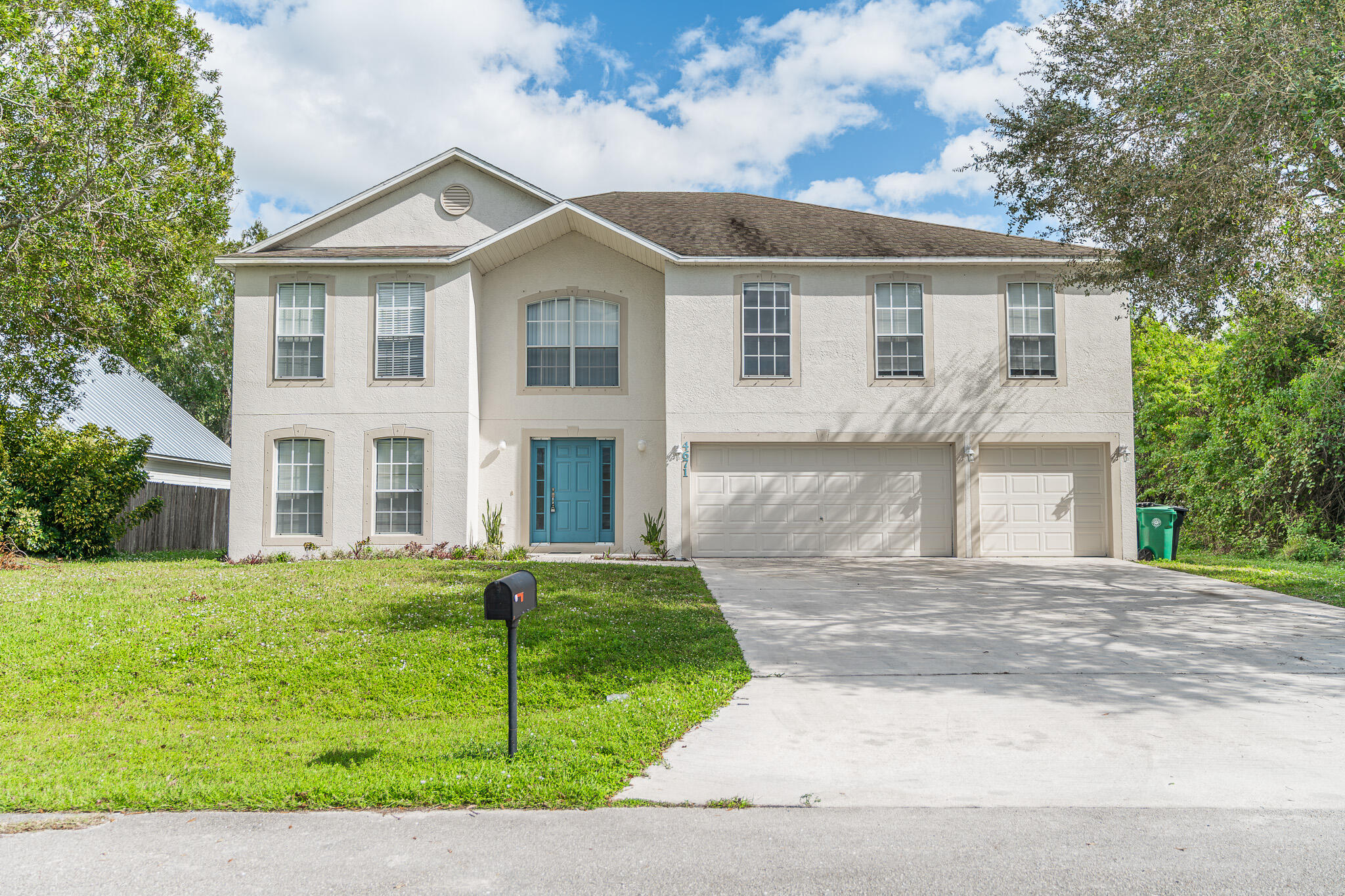 4671 SW Carib Street