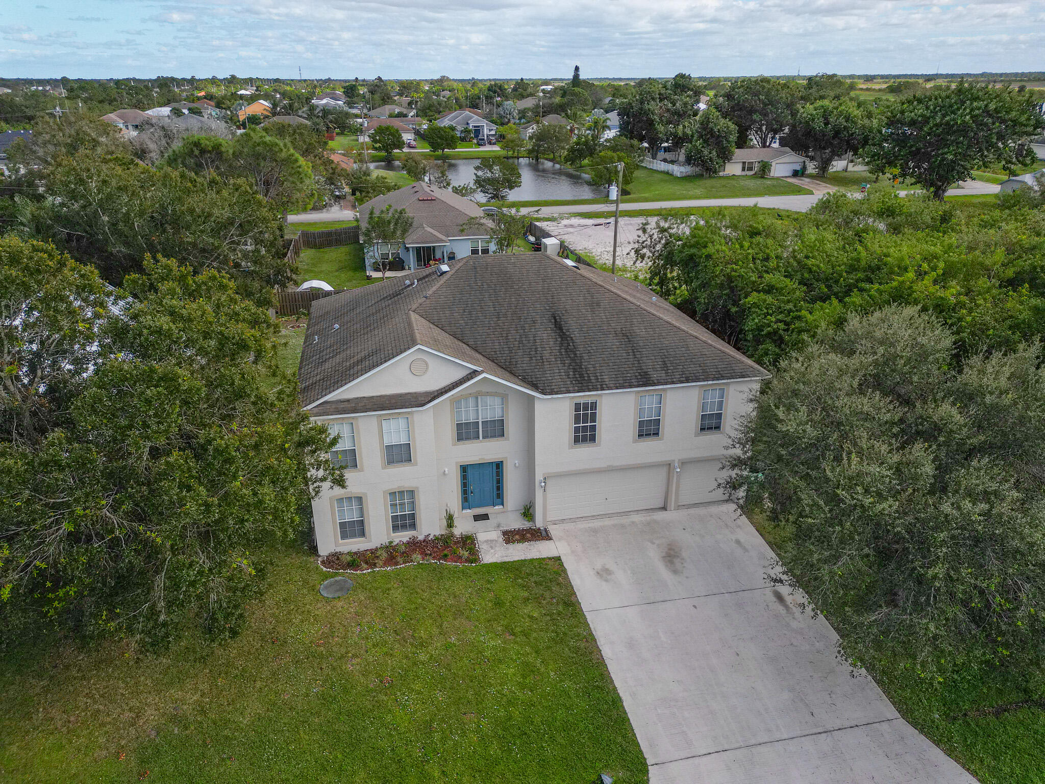 4671 SW Carib Street