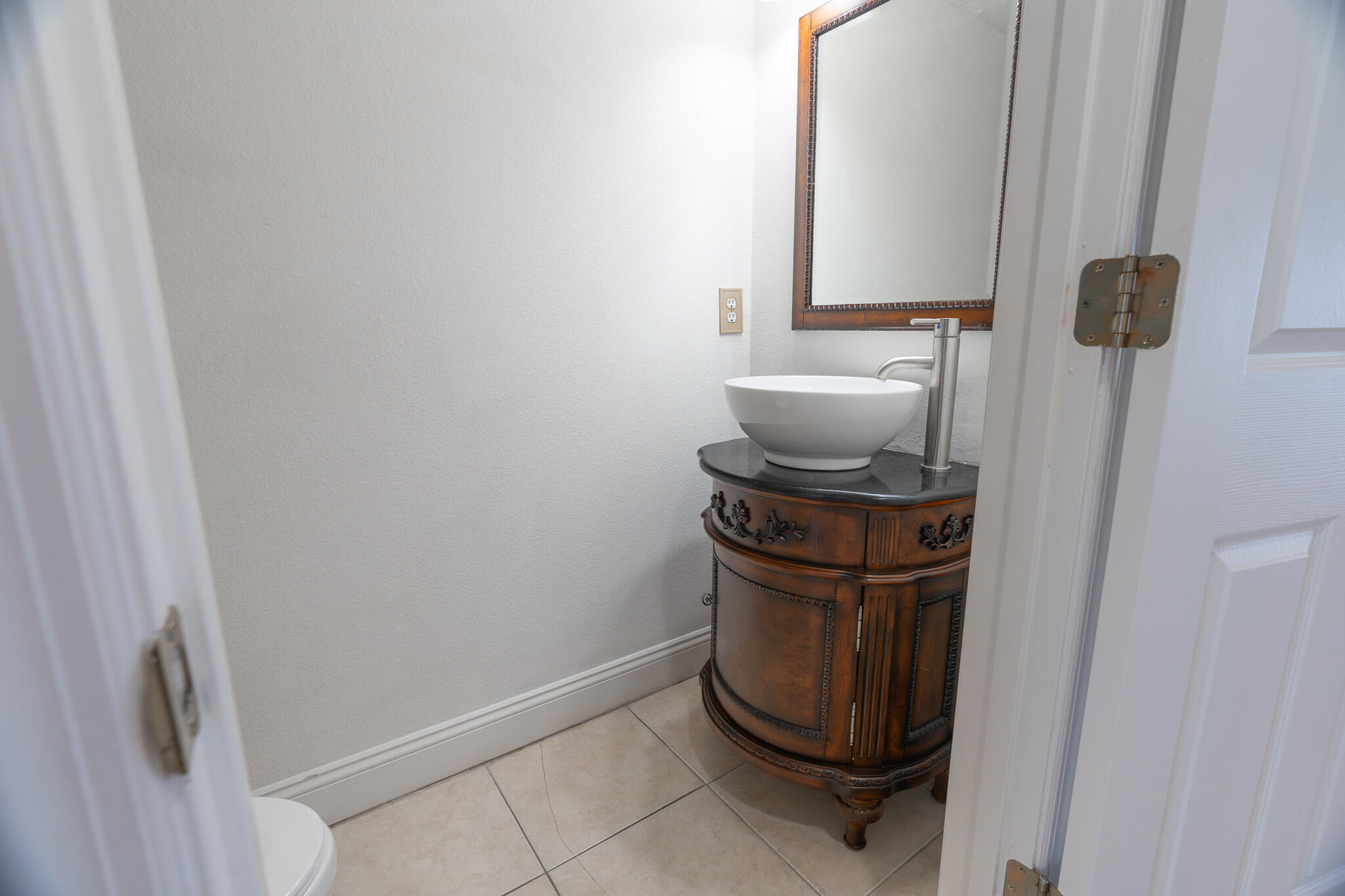 4671 SW Carib Street