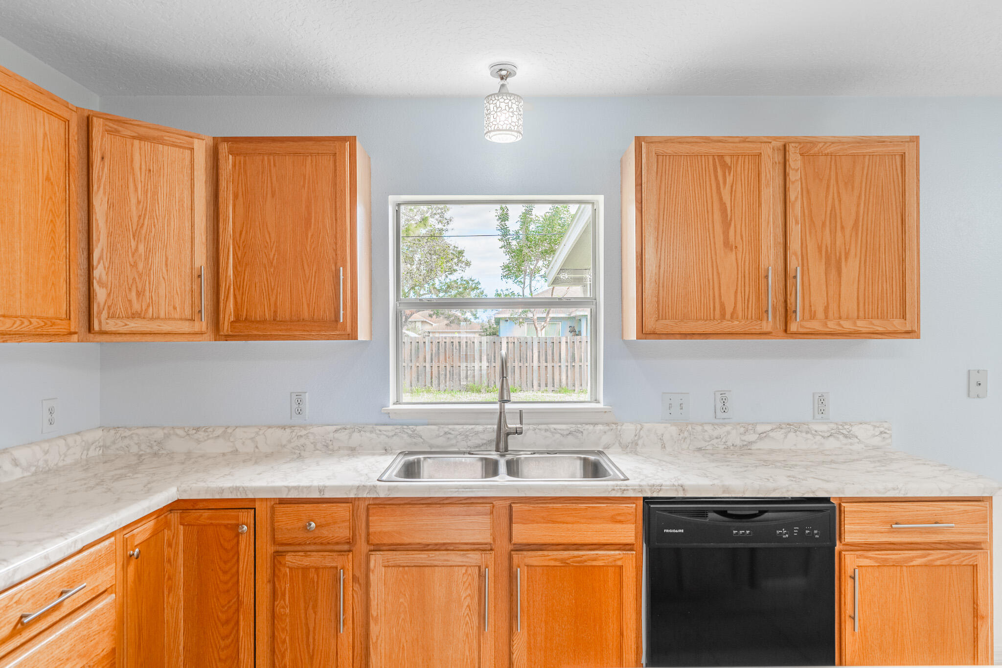 4671 SW Carib Street