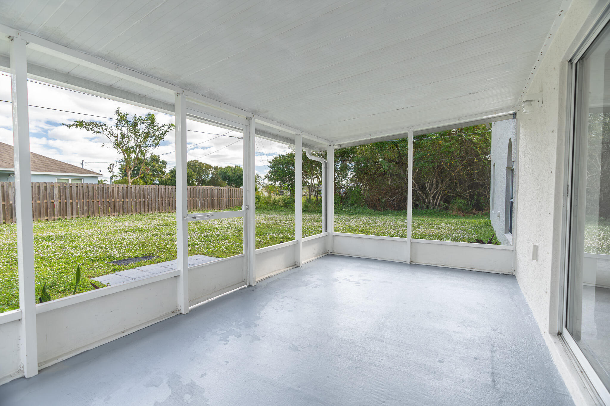 4671 SW Carib Street