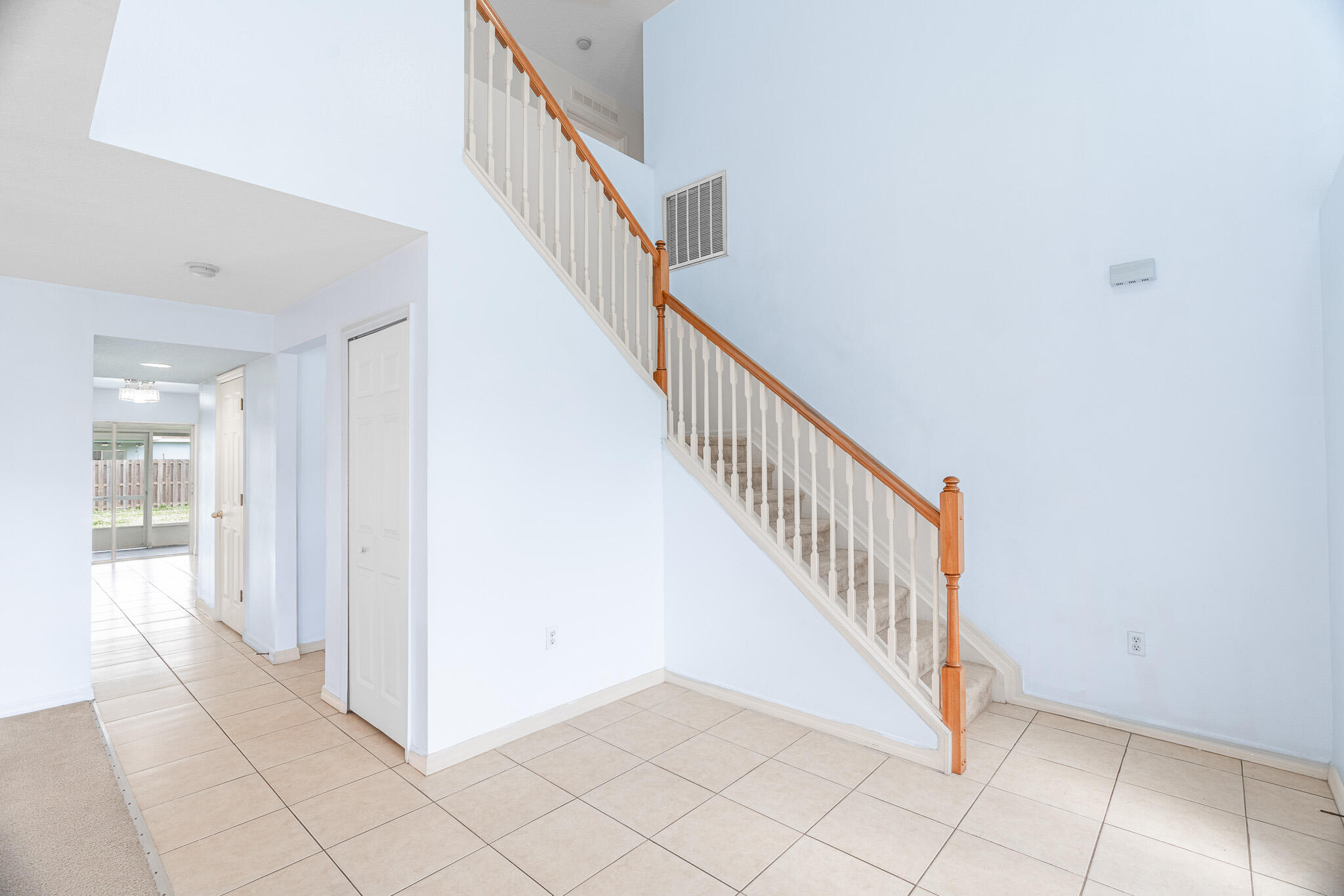 4671 SW Carib Street