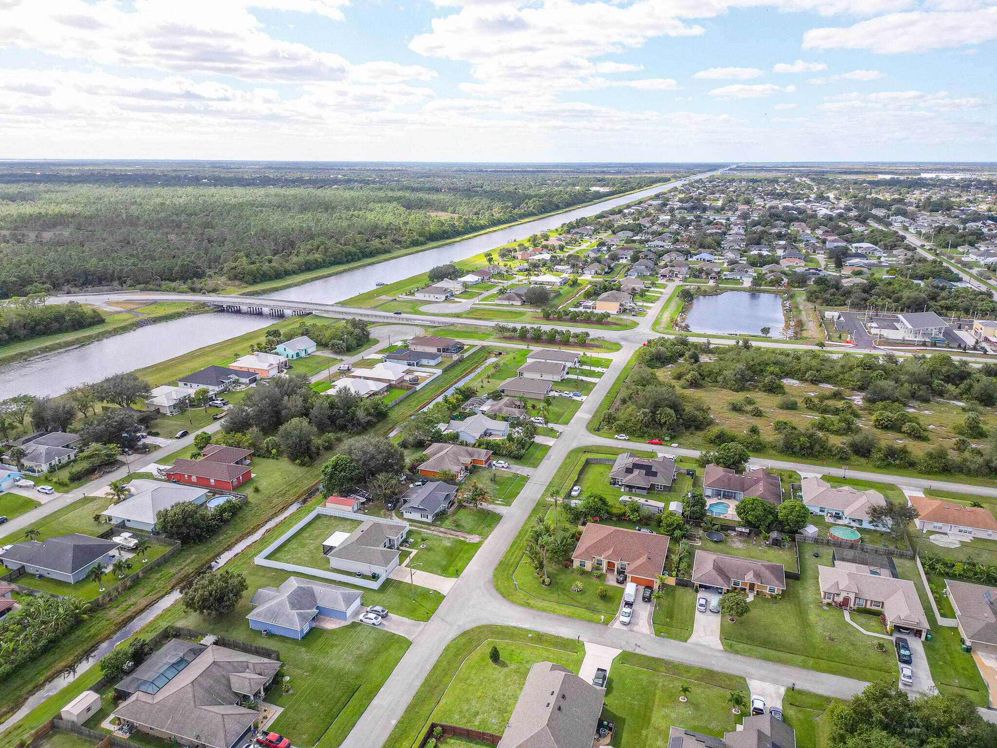 4671 SW Carib Street