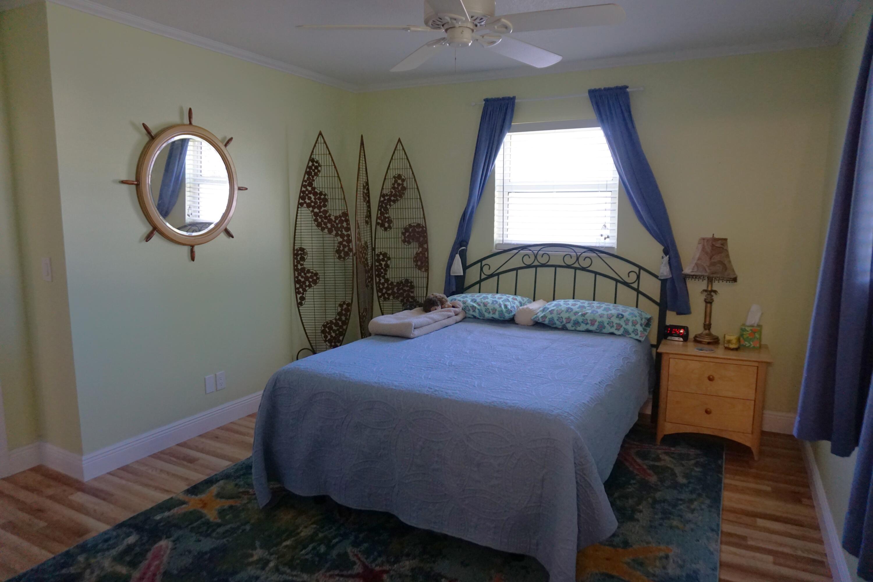 1699 NE 23rd Terrace