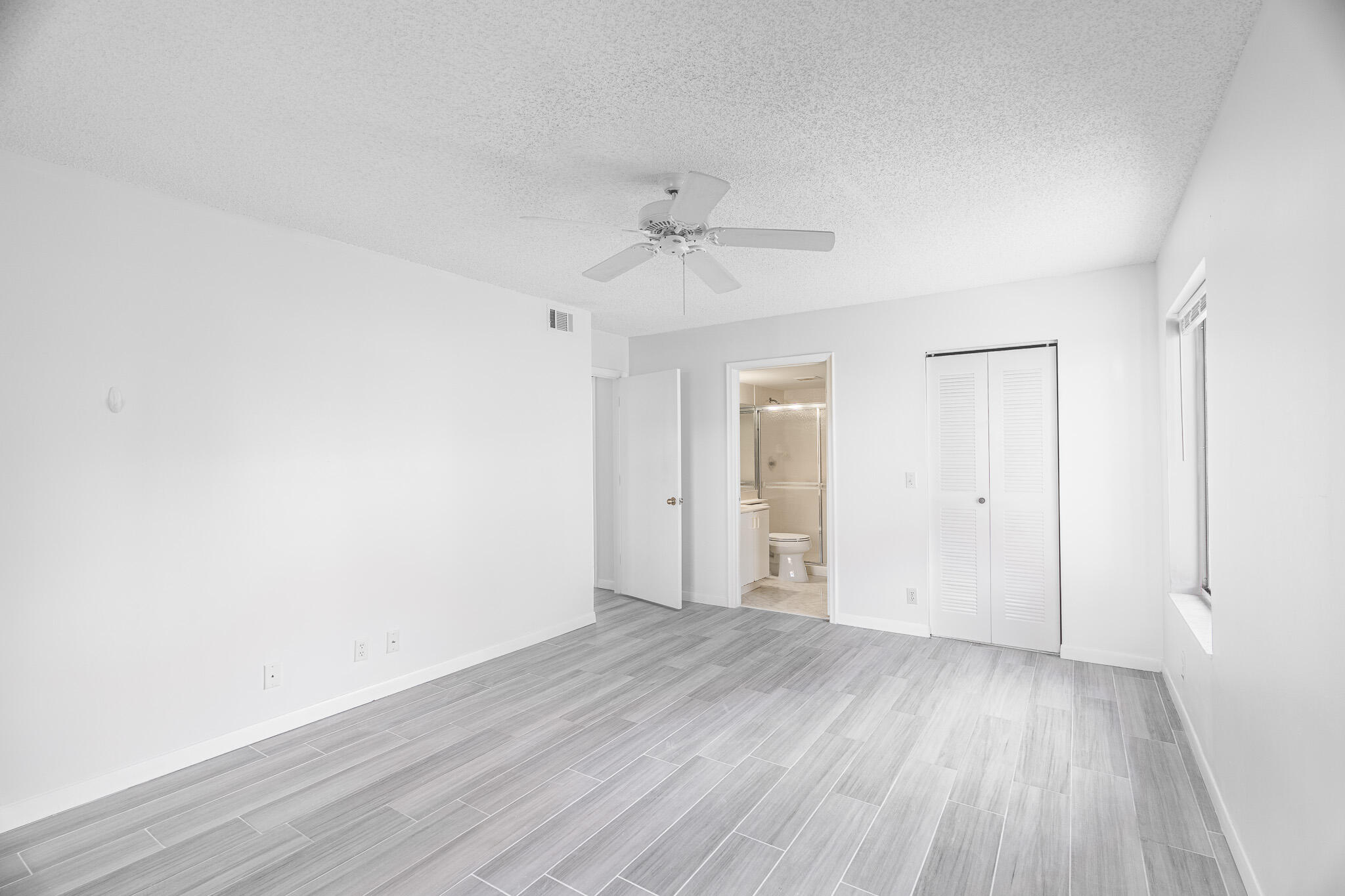 2025 SW Silver Pine Way 120-D1