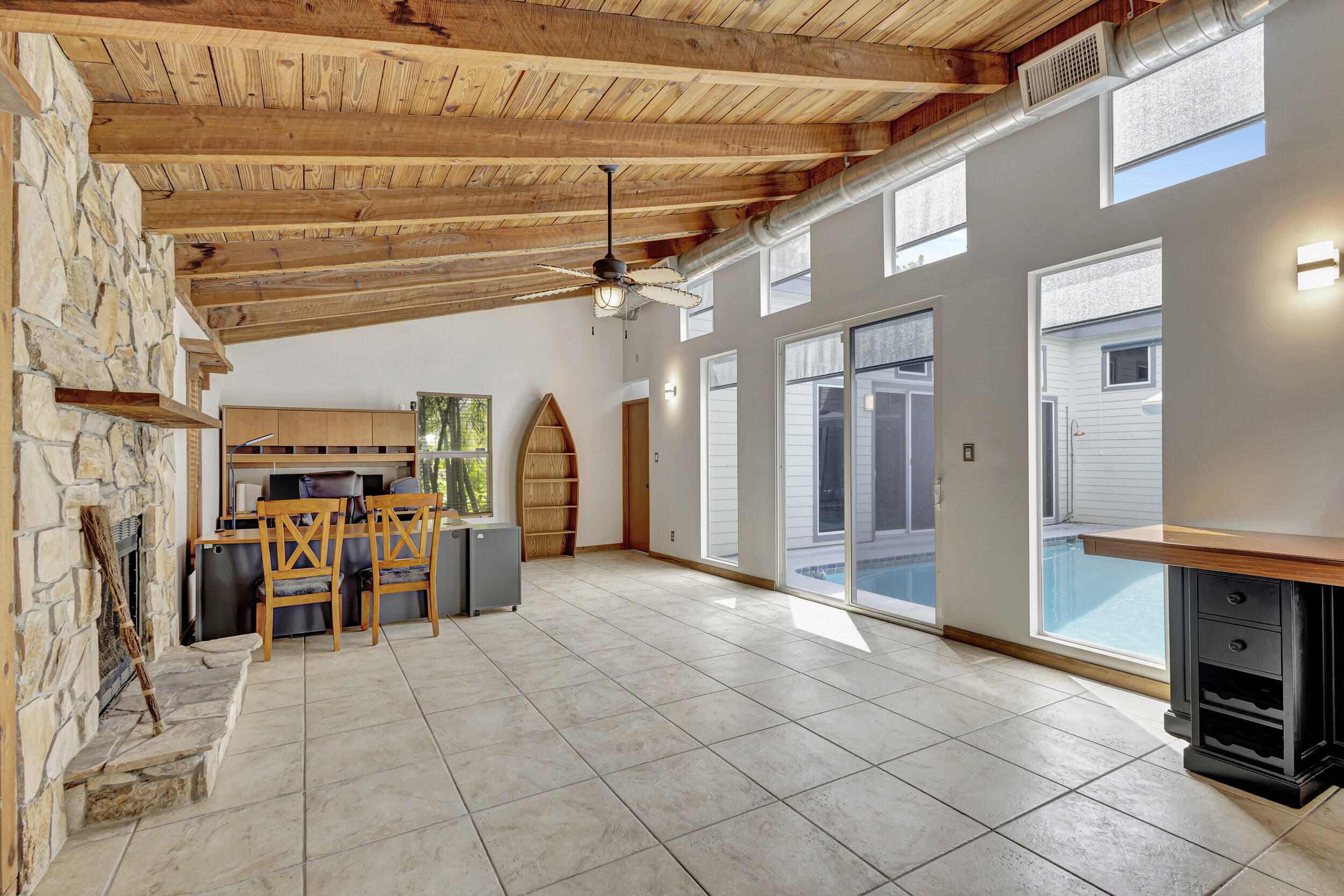 6109 Cassia Drive