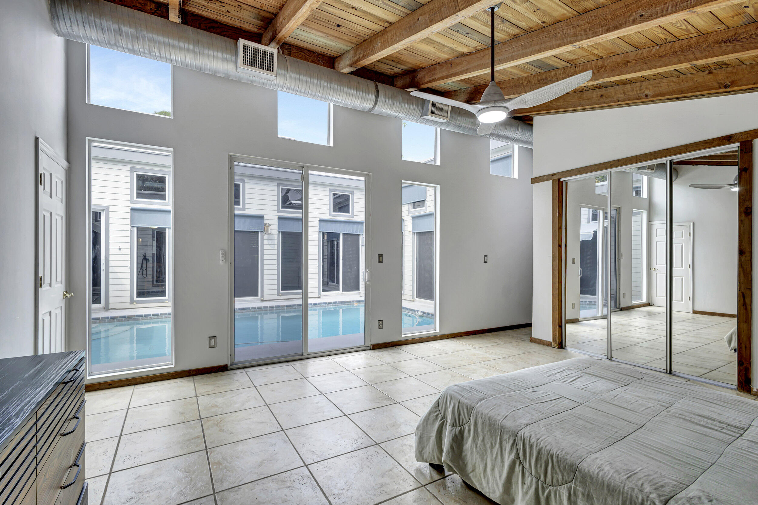 6109 Cassia Drive