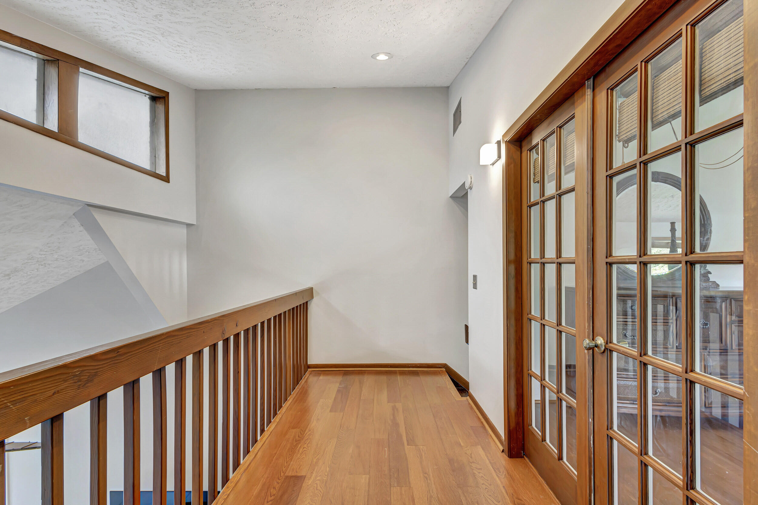 6109 Cassia Drive