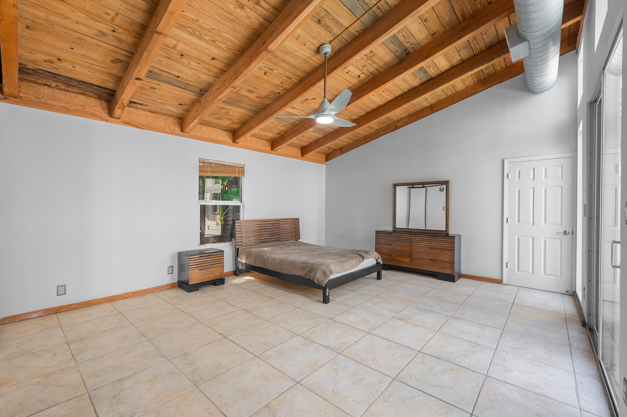 6109 Cassia Drive