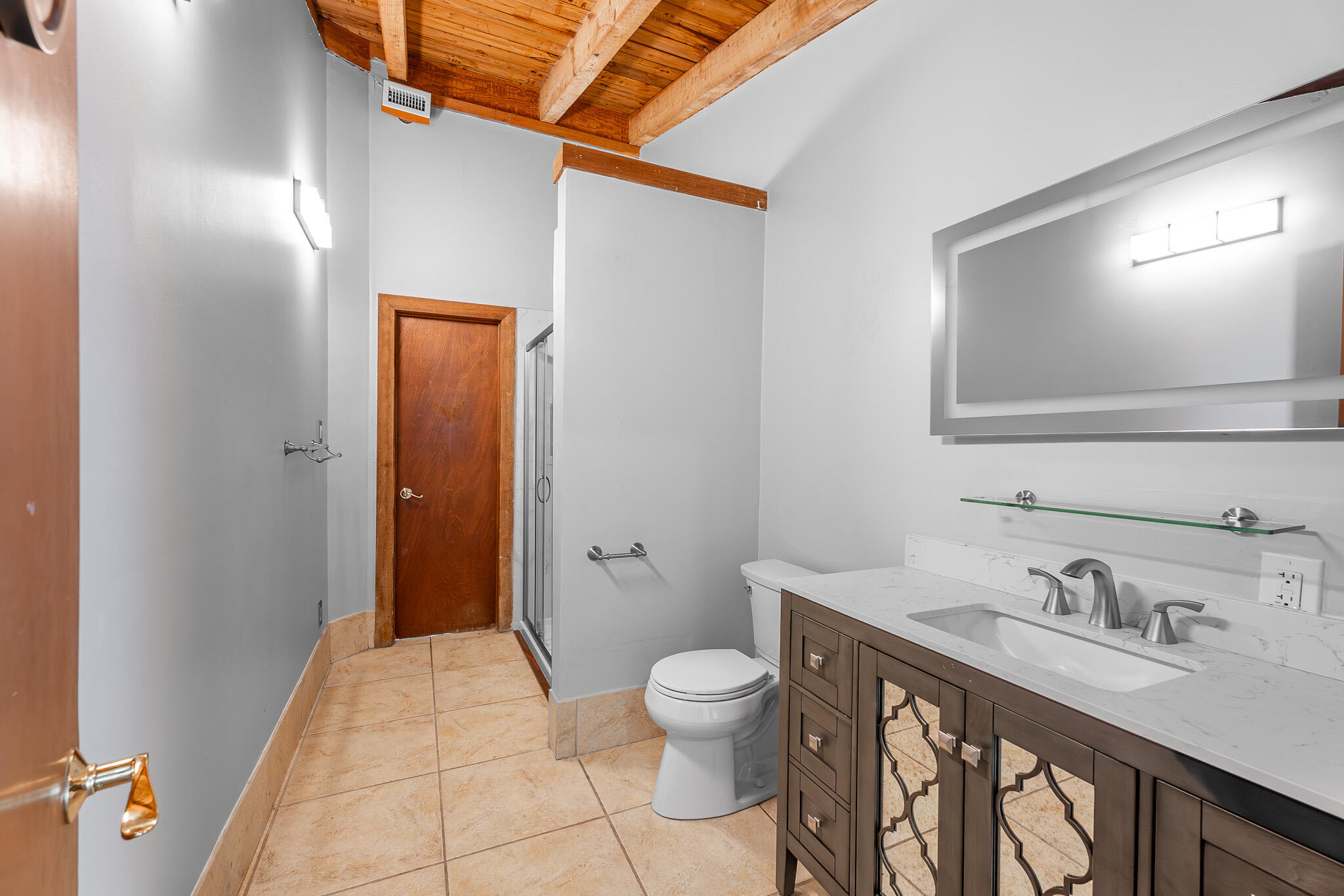 6109 Cassia Drive