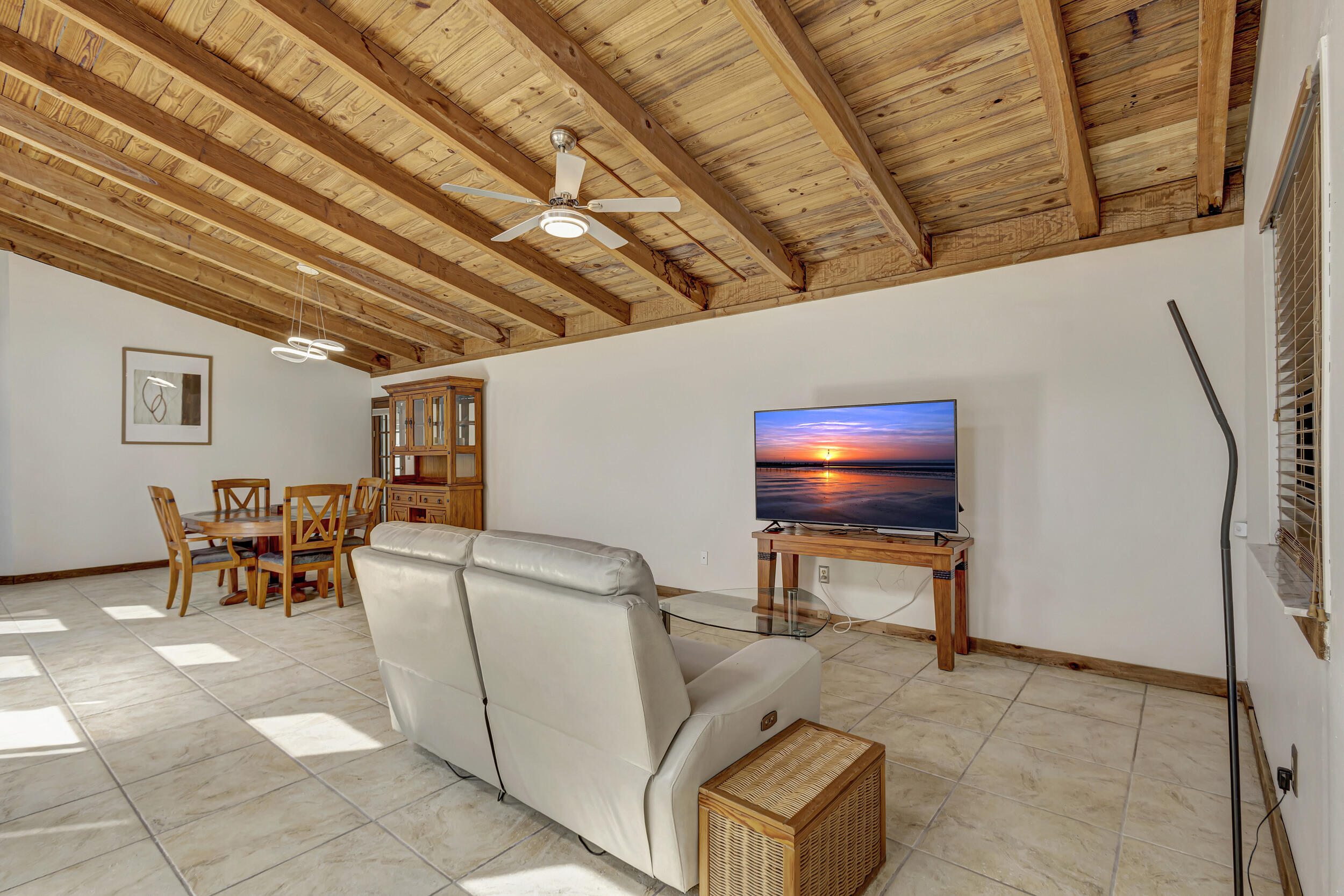 6109 Cassia Drive