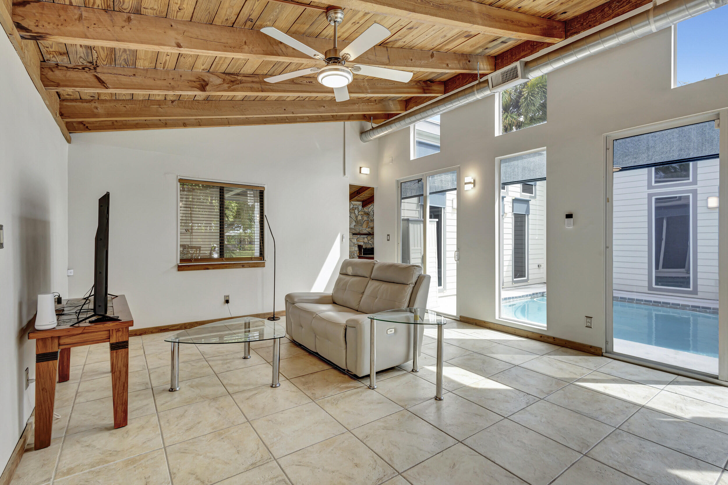 6109 Cassia Drive