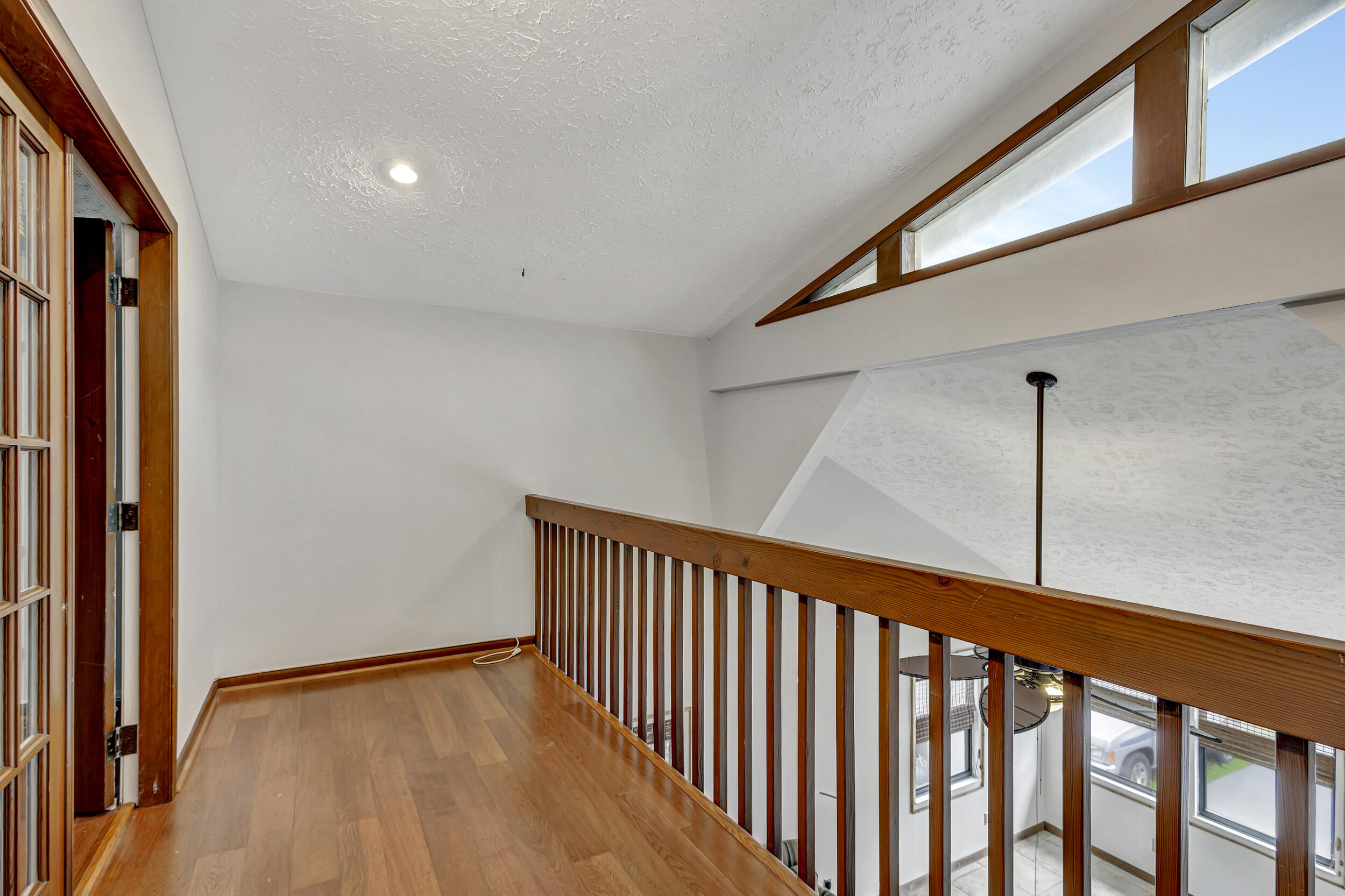 6109 Cassia Drive