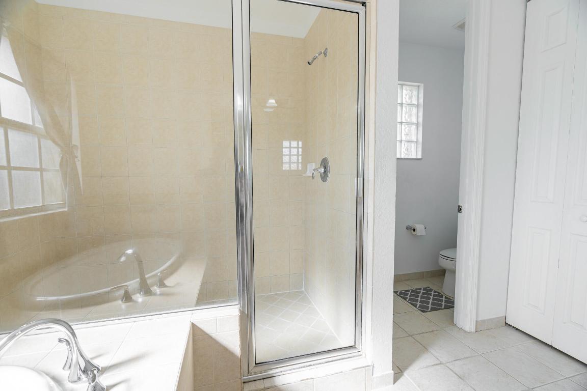 4218 Aberfoyle Avenue