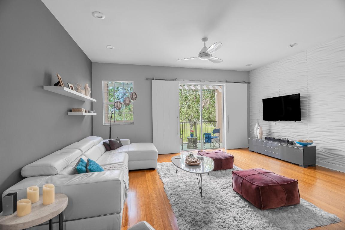 10560 SW Stephanie Way 1208