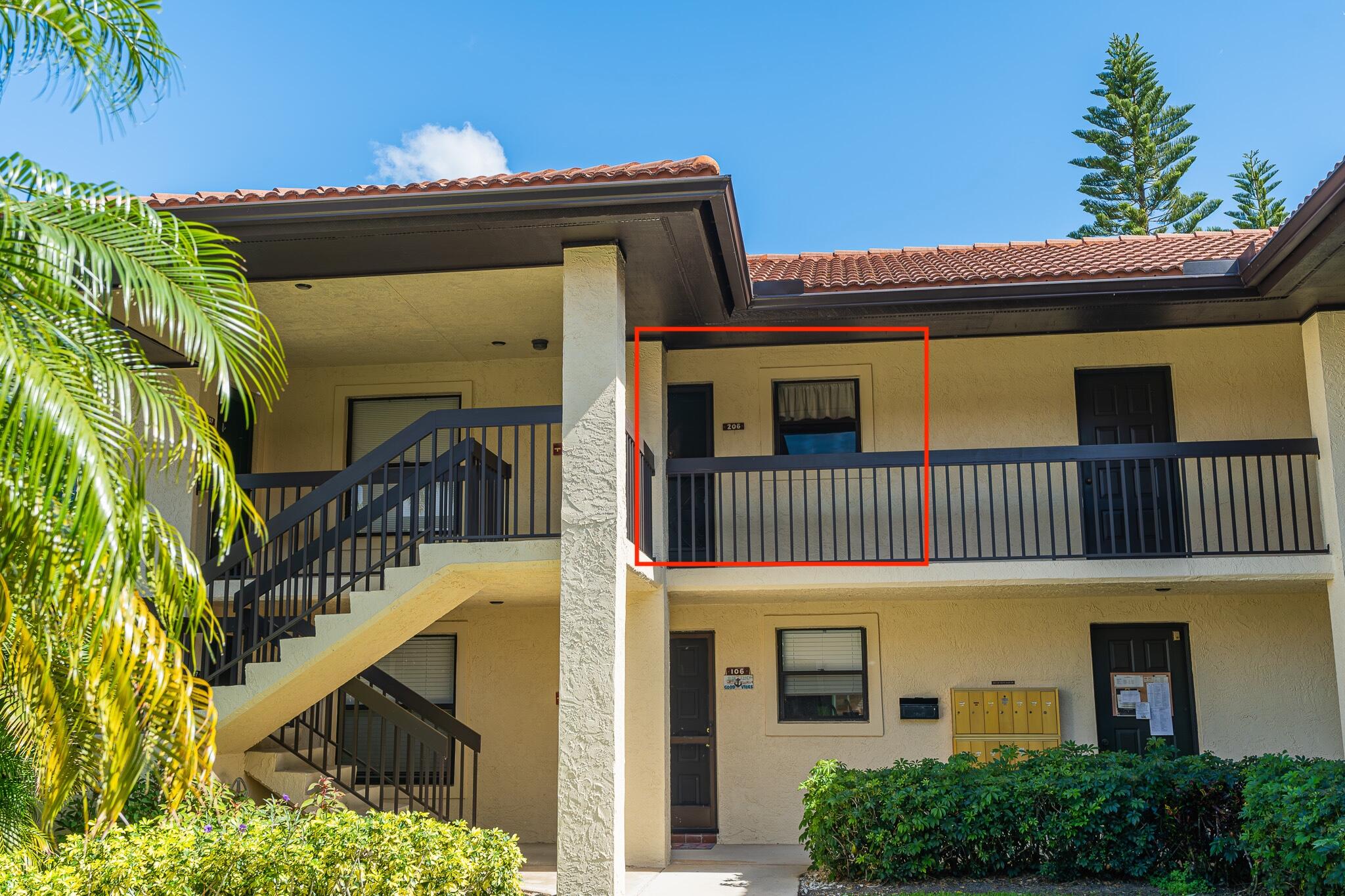 360 SW South River Drive 206