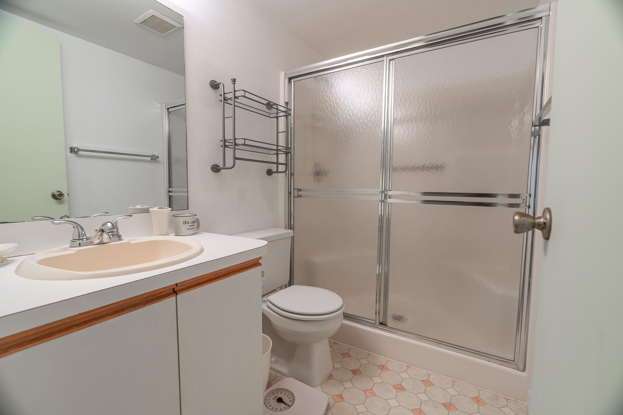 360 SW South River Drive 206