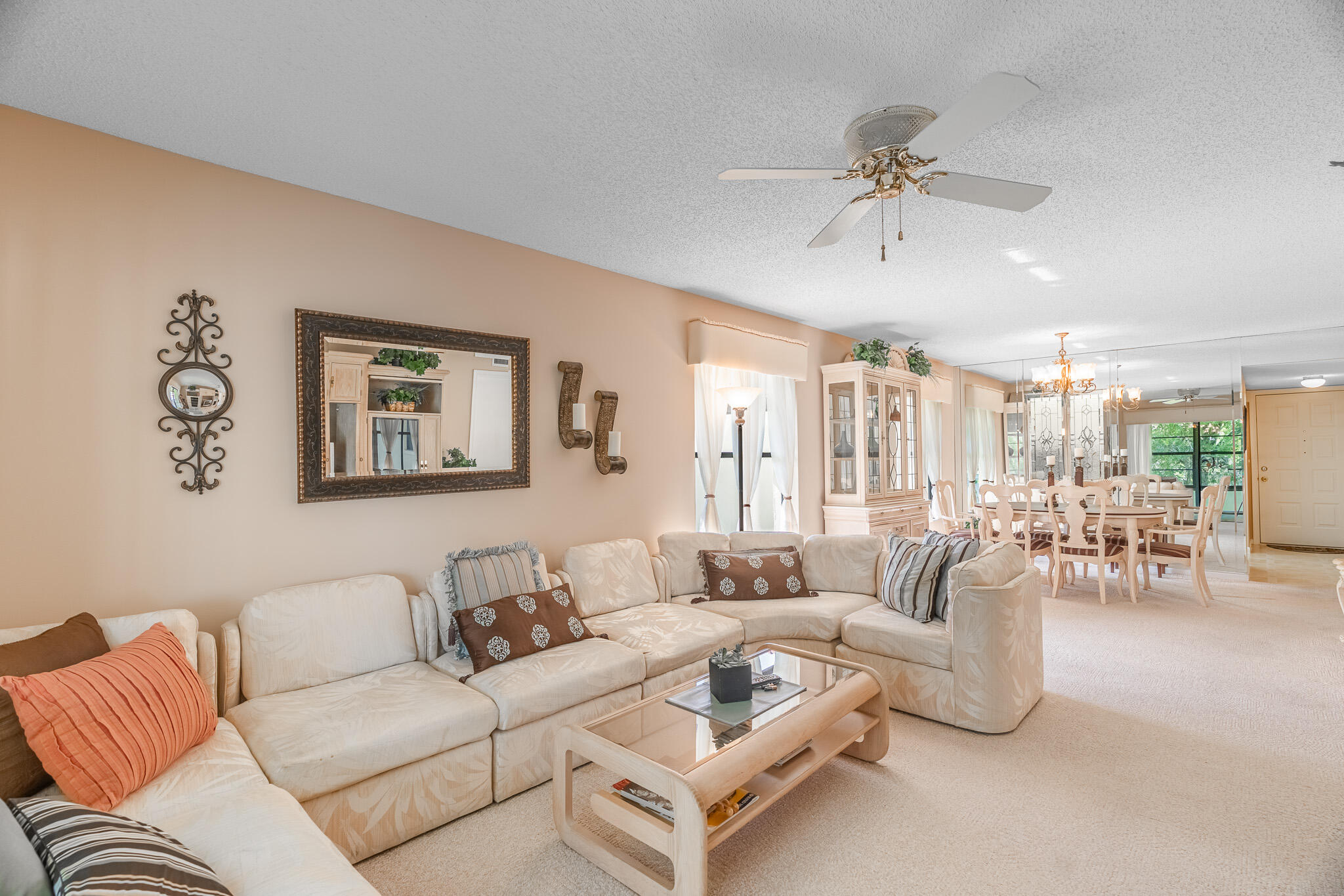 360 SW South River Drive 206