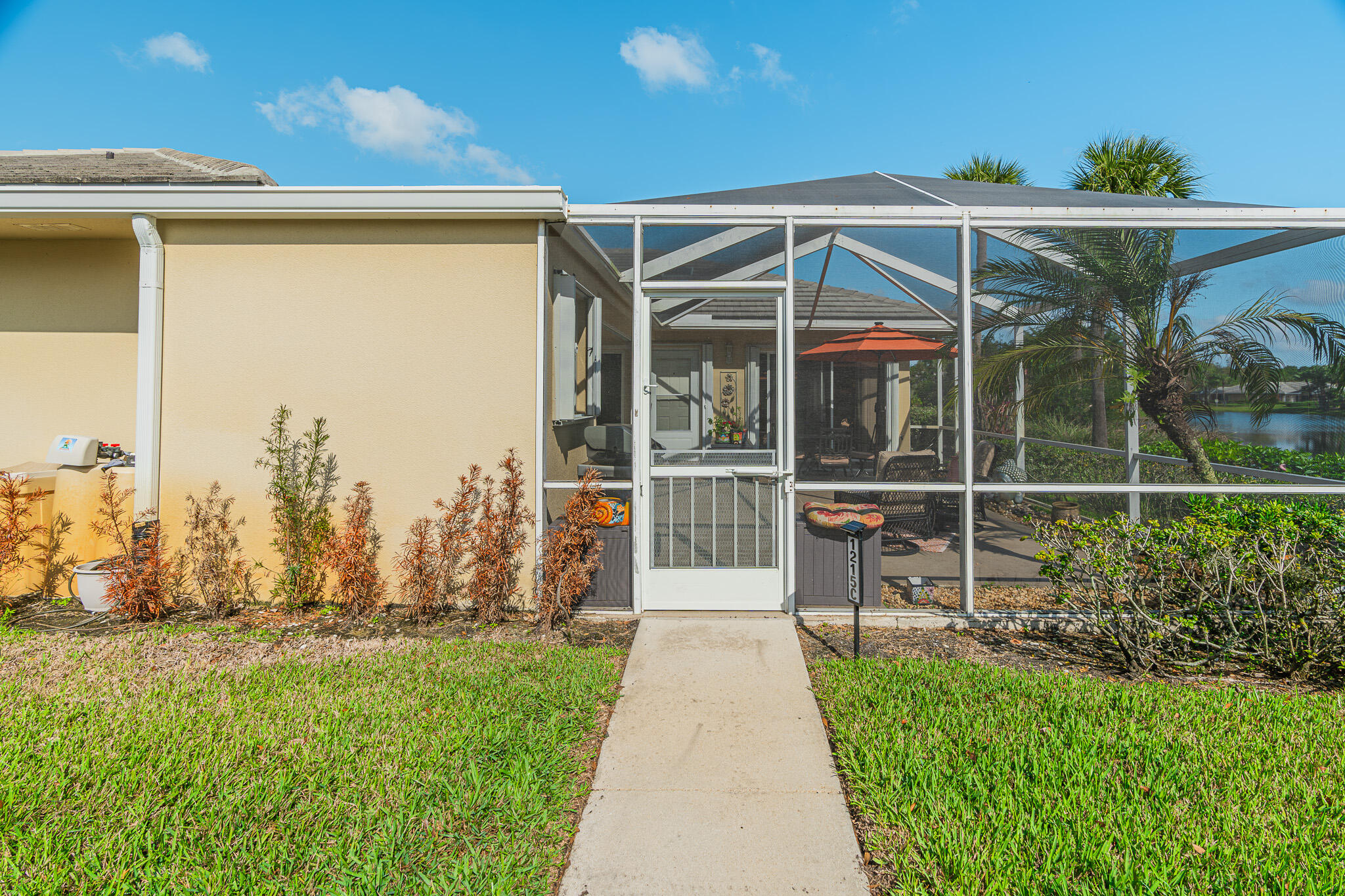 1215 NW Sun Terrace Circle C