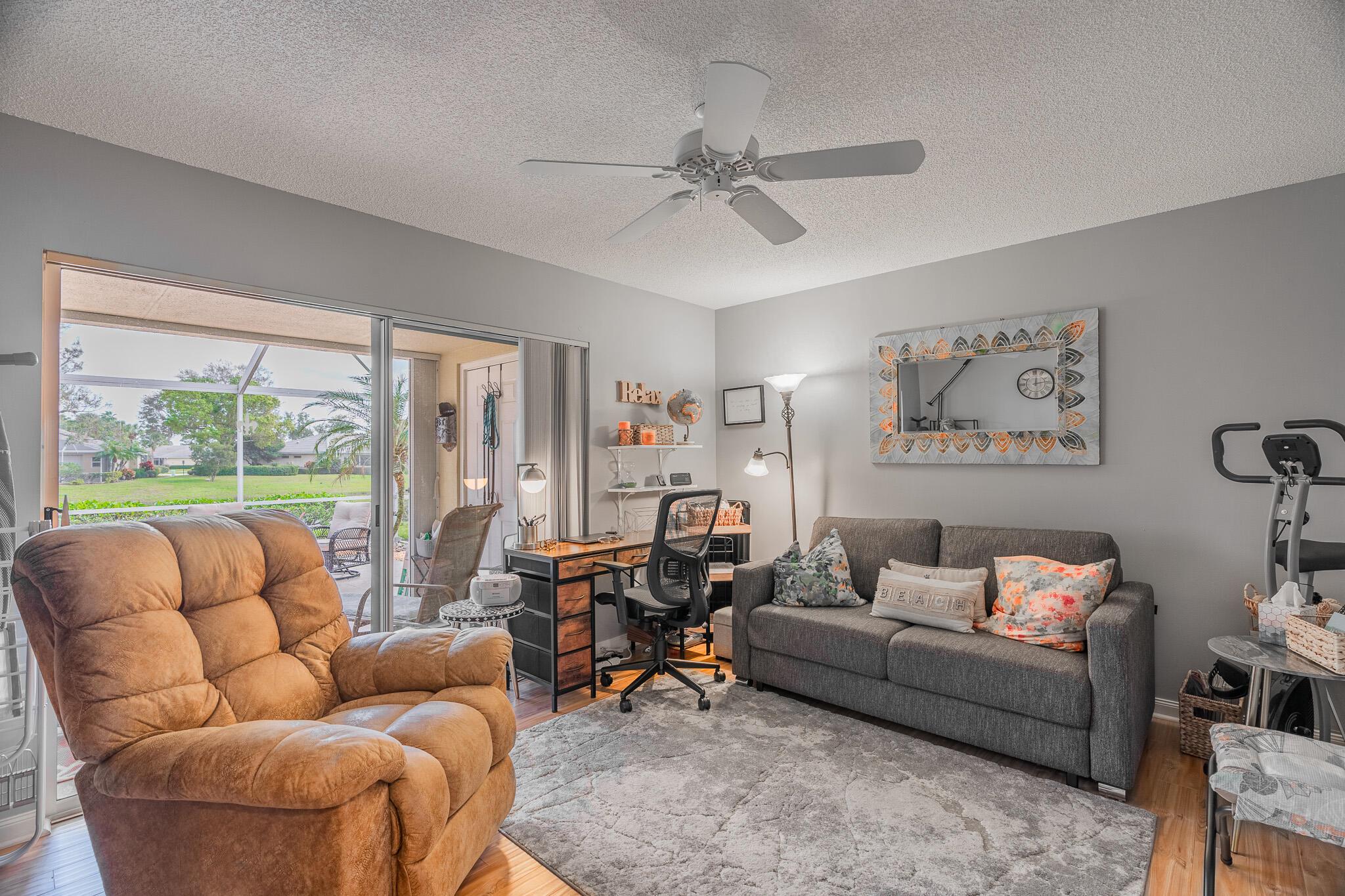 1215 NW Sun Terrace Circle C