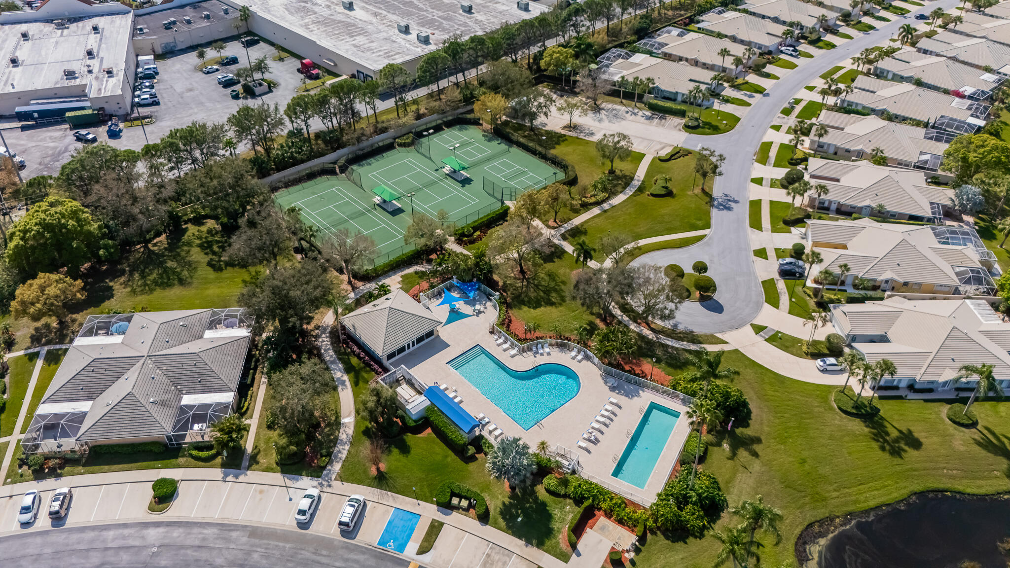 1215 NW Sun Terrace Circle C