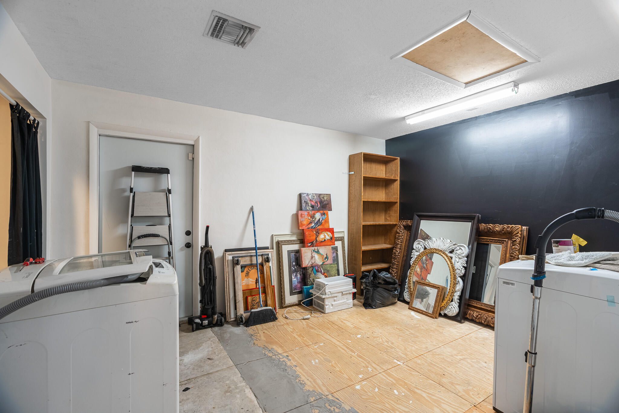 2357 NE 16th Court
