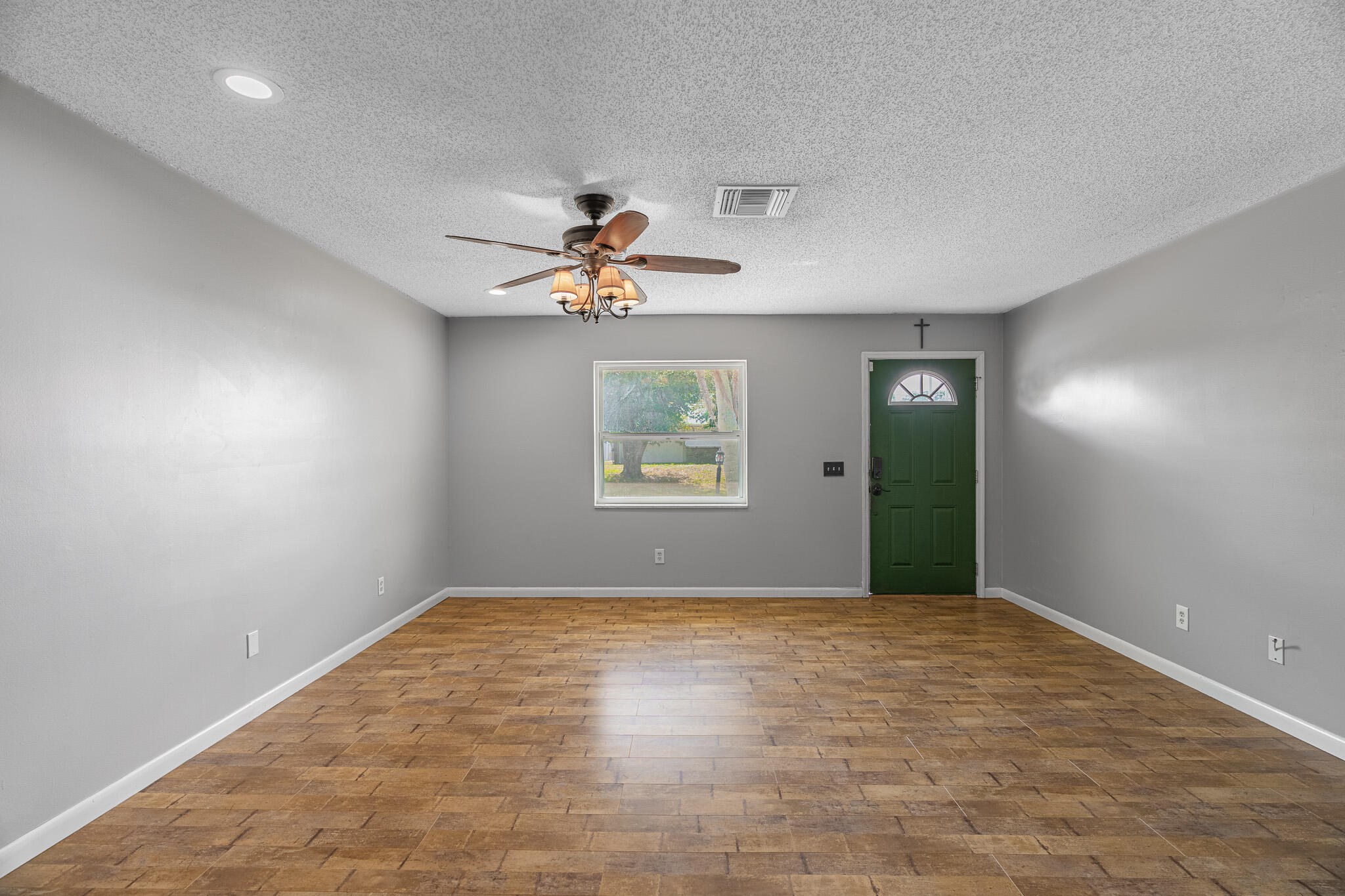 2357 NE 16th Court