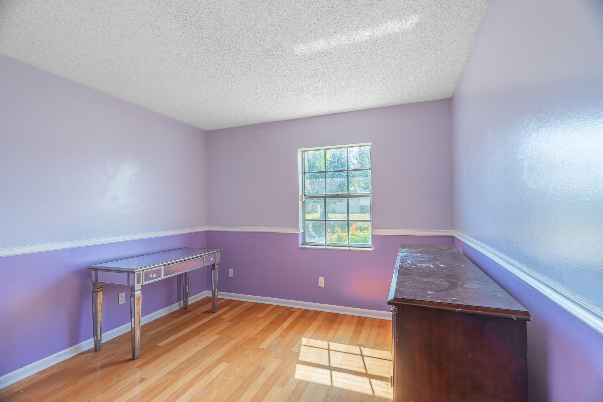 2357 NE 16th Court