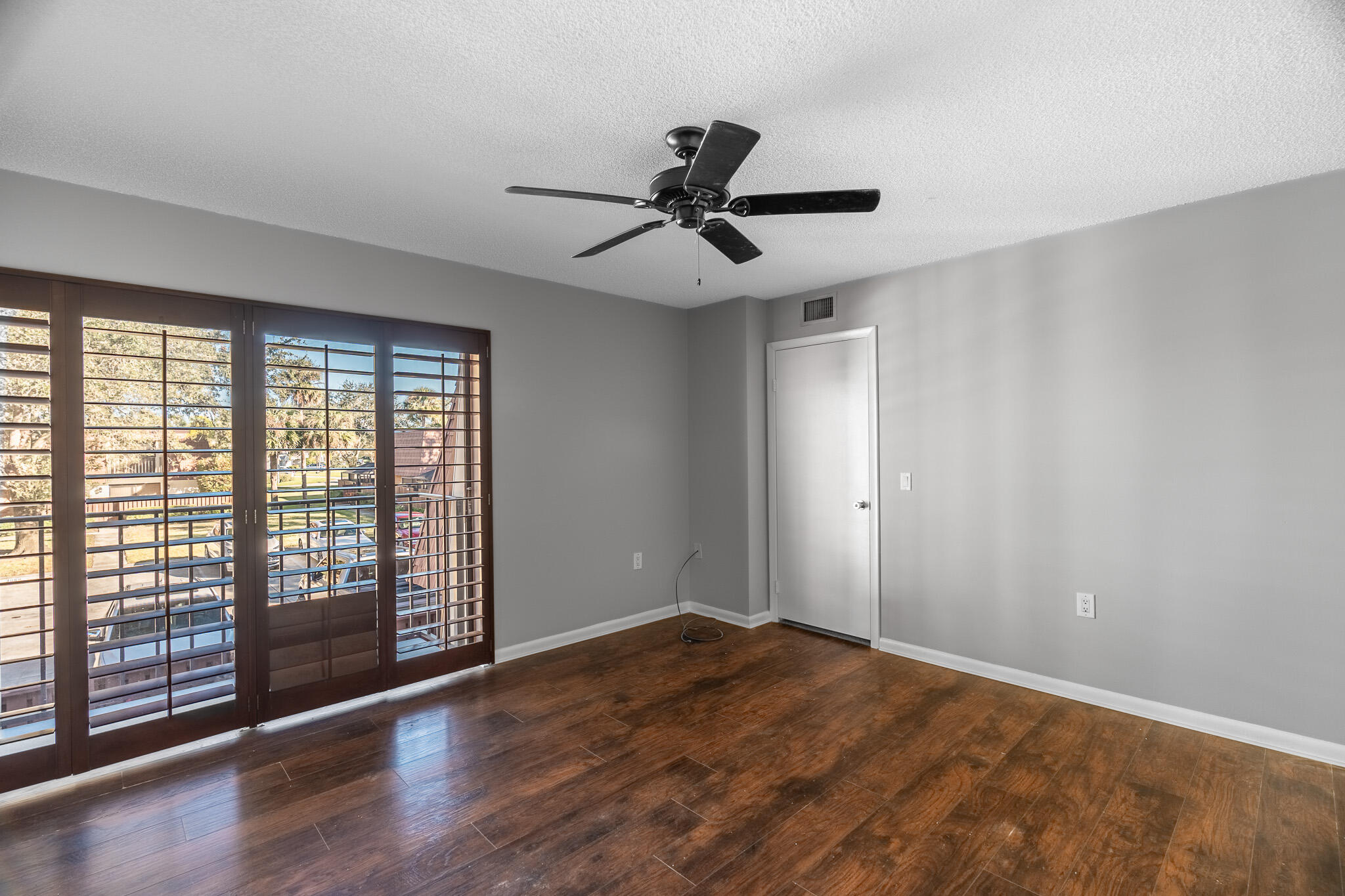 3076 SW Sunset Trace Circle