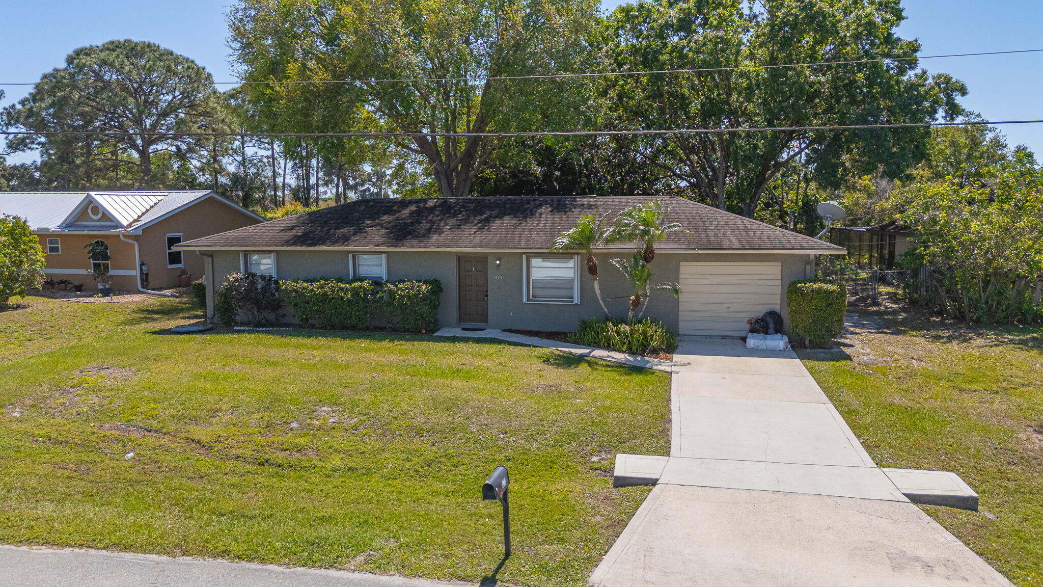 374 NW Ferris Drive