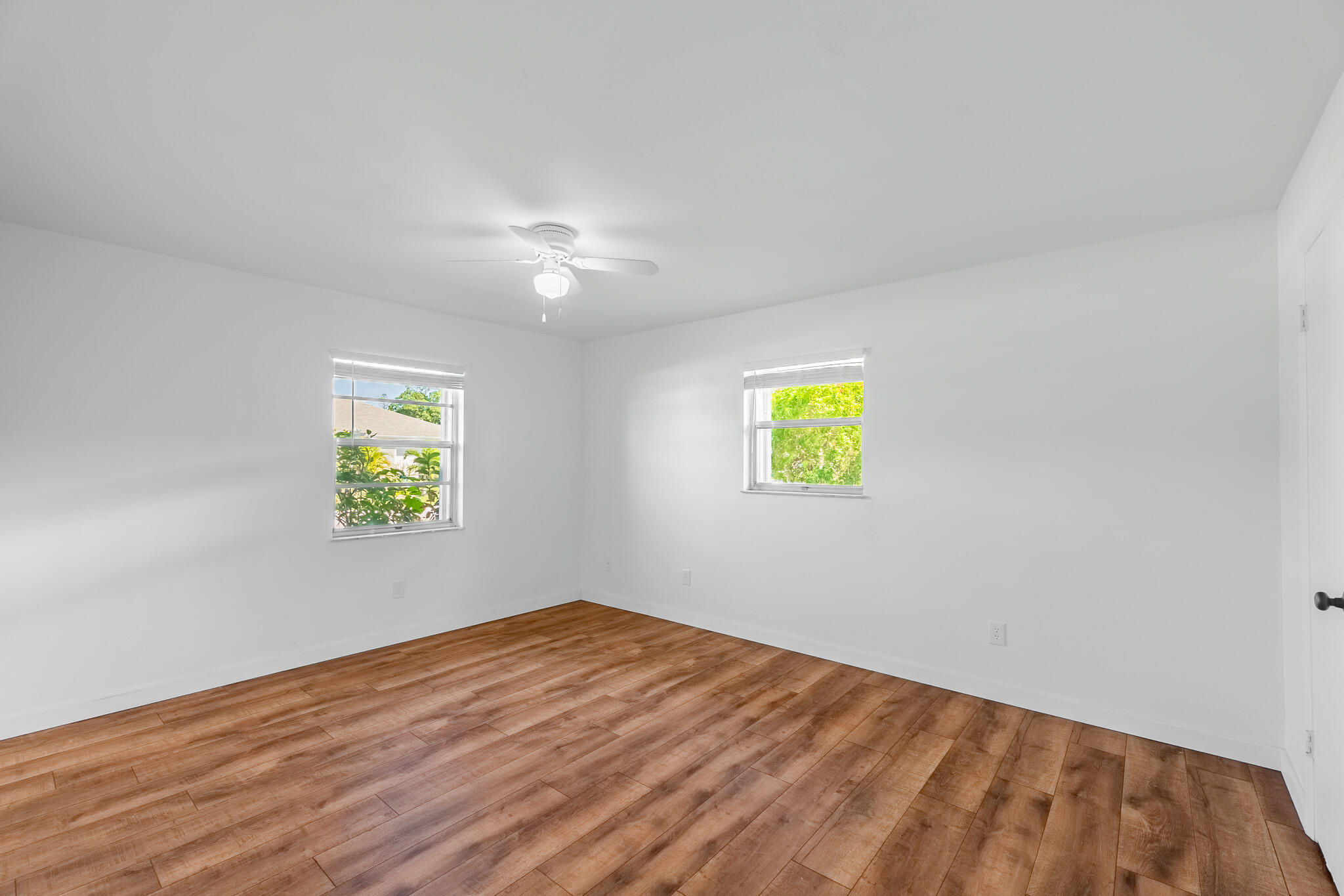 374 NW Ferris Drive