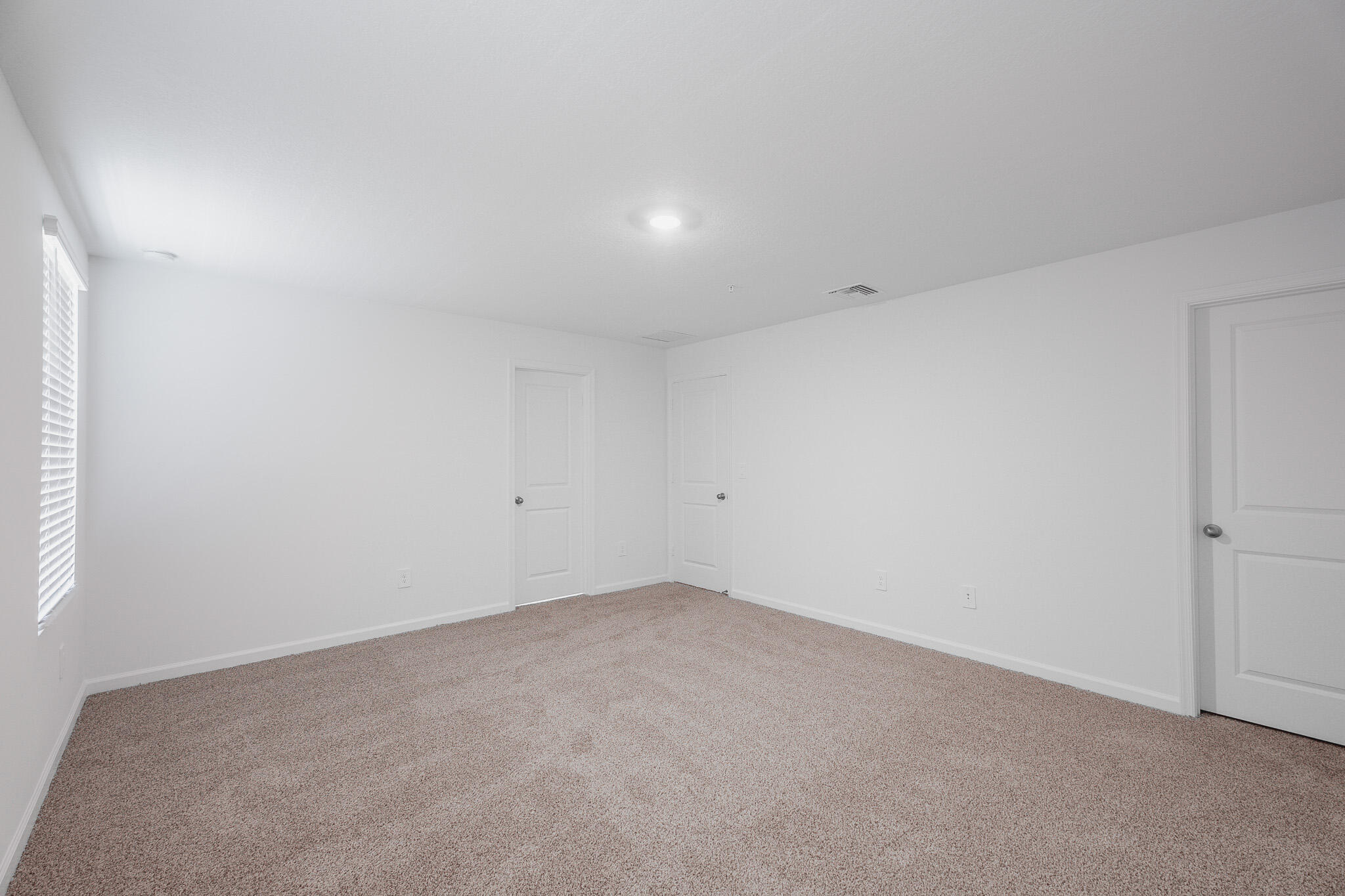 466 Salisbury Circle