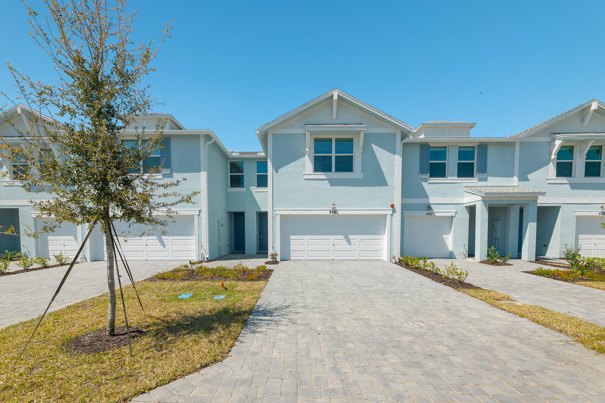 466 Salisbury Circle