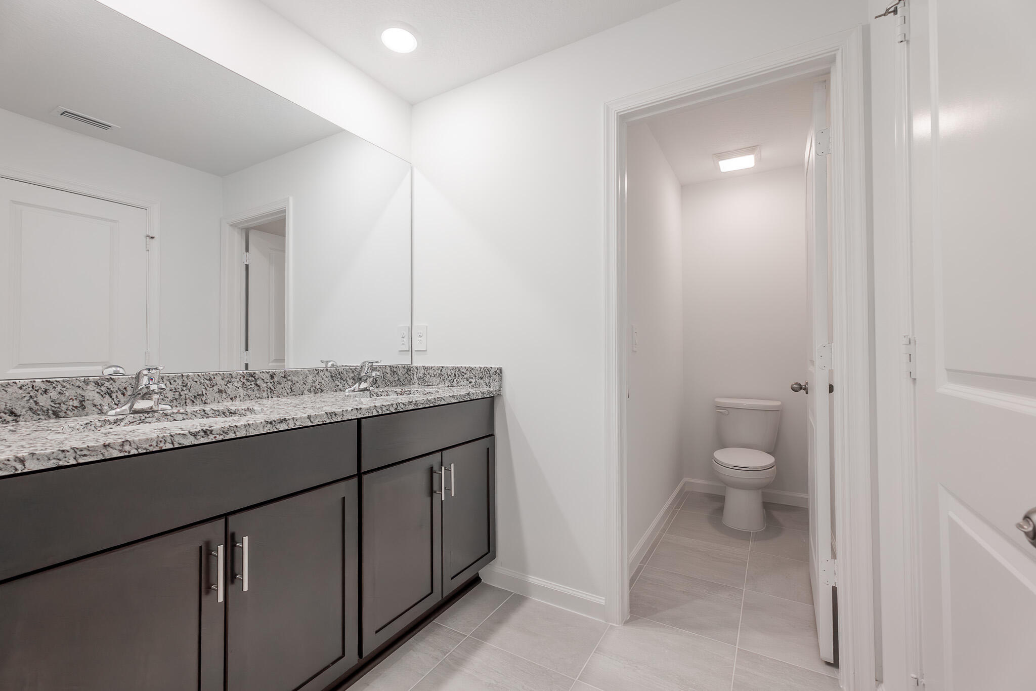 466 Salisbury Circle